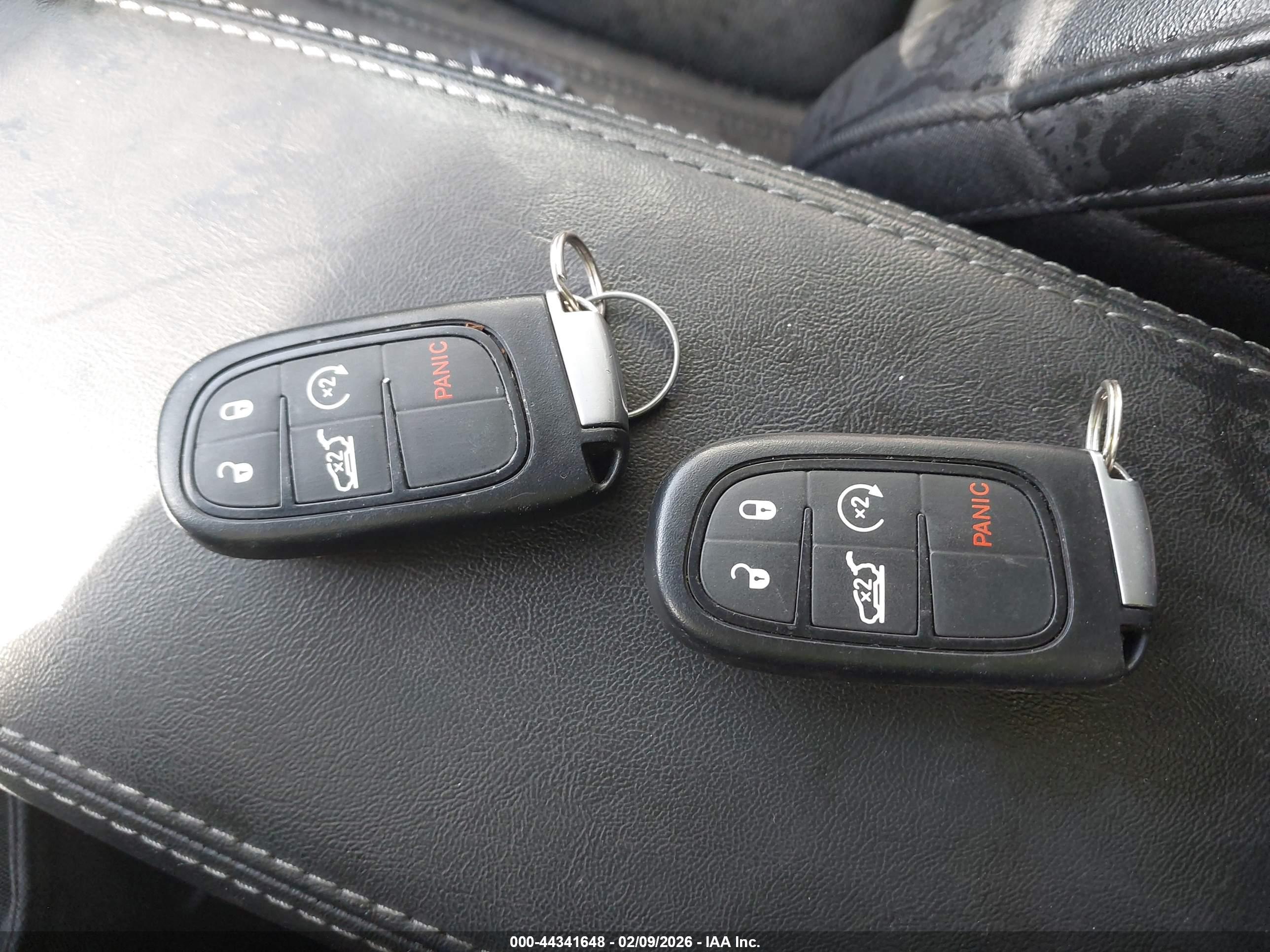 JEEP CHEROKEE image 11