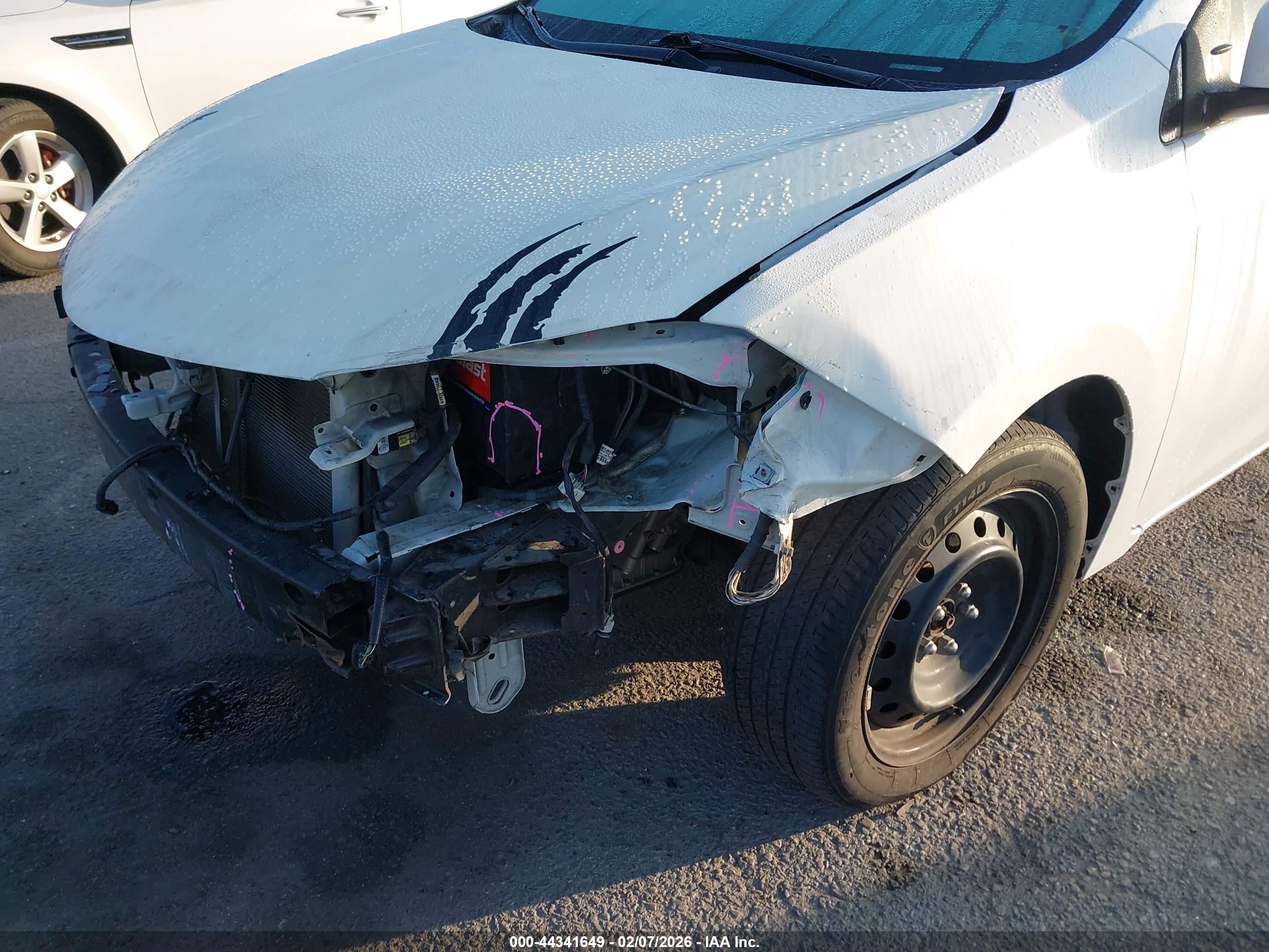 TOYOTA COROLLA image 6