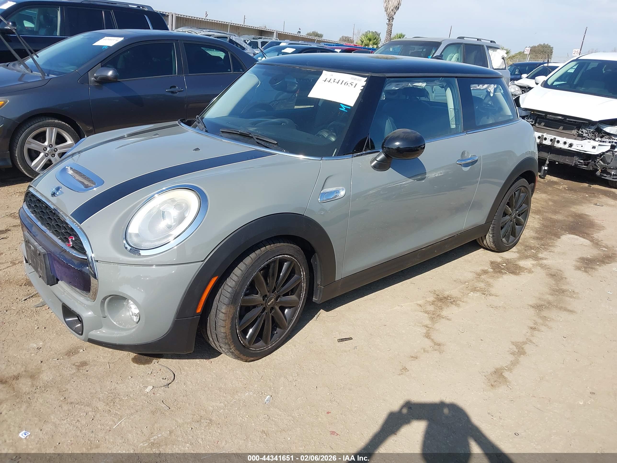 MINI HARDTOP image 2