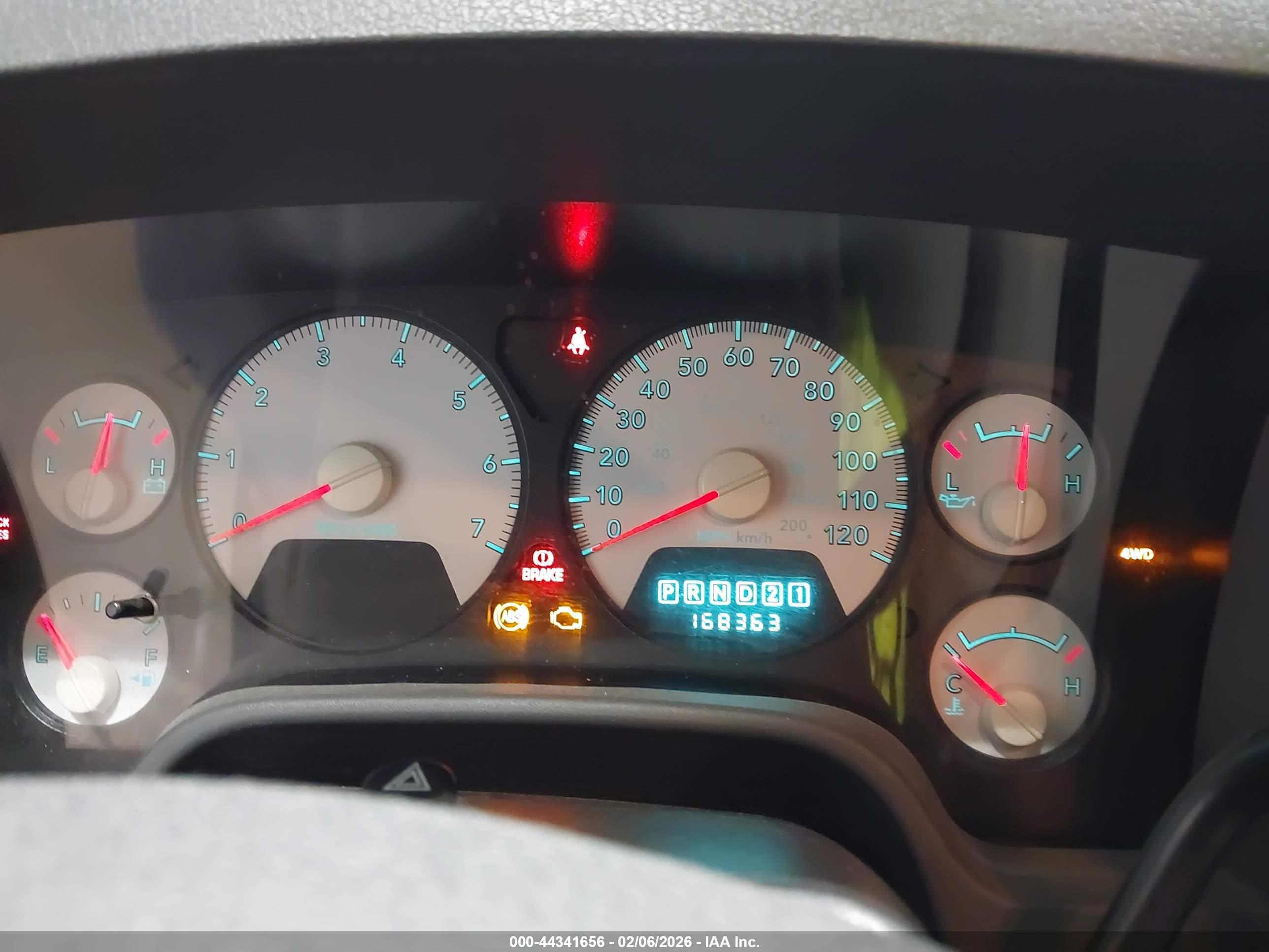 DODGE RAM image 7