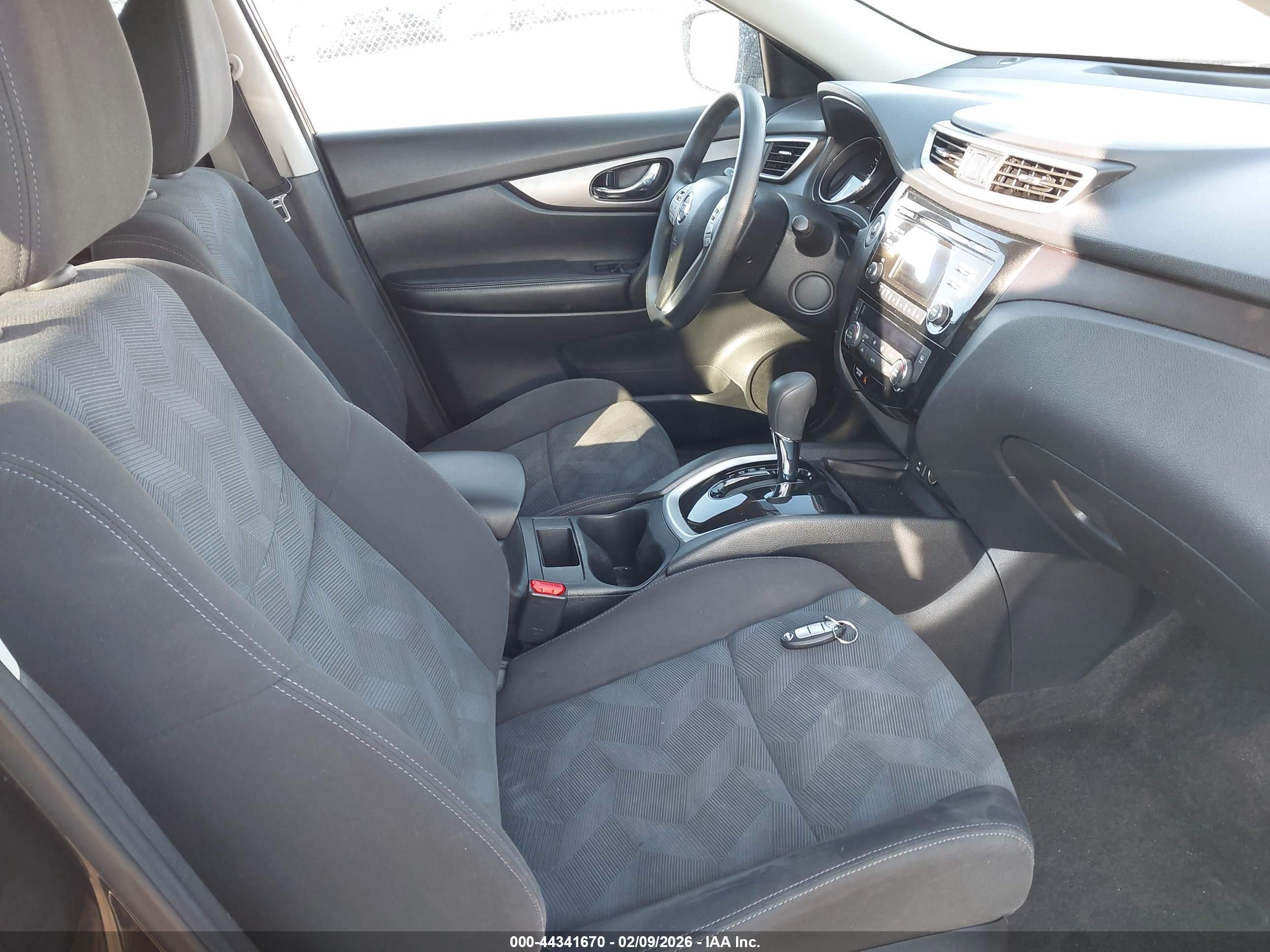 NISSAN ROGUE image 5