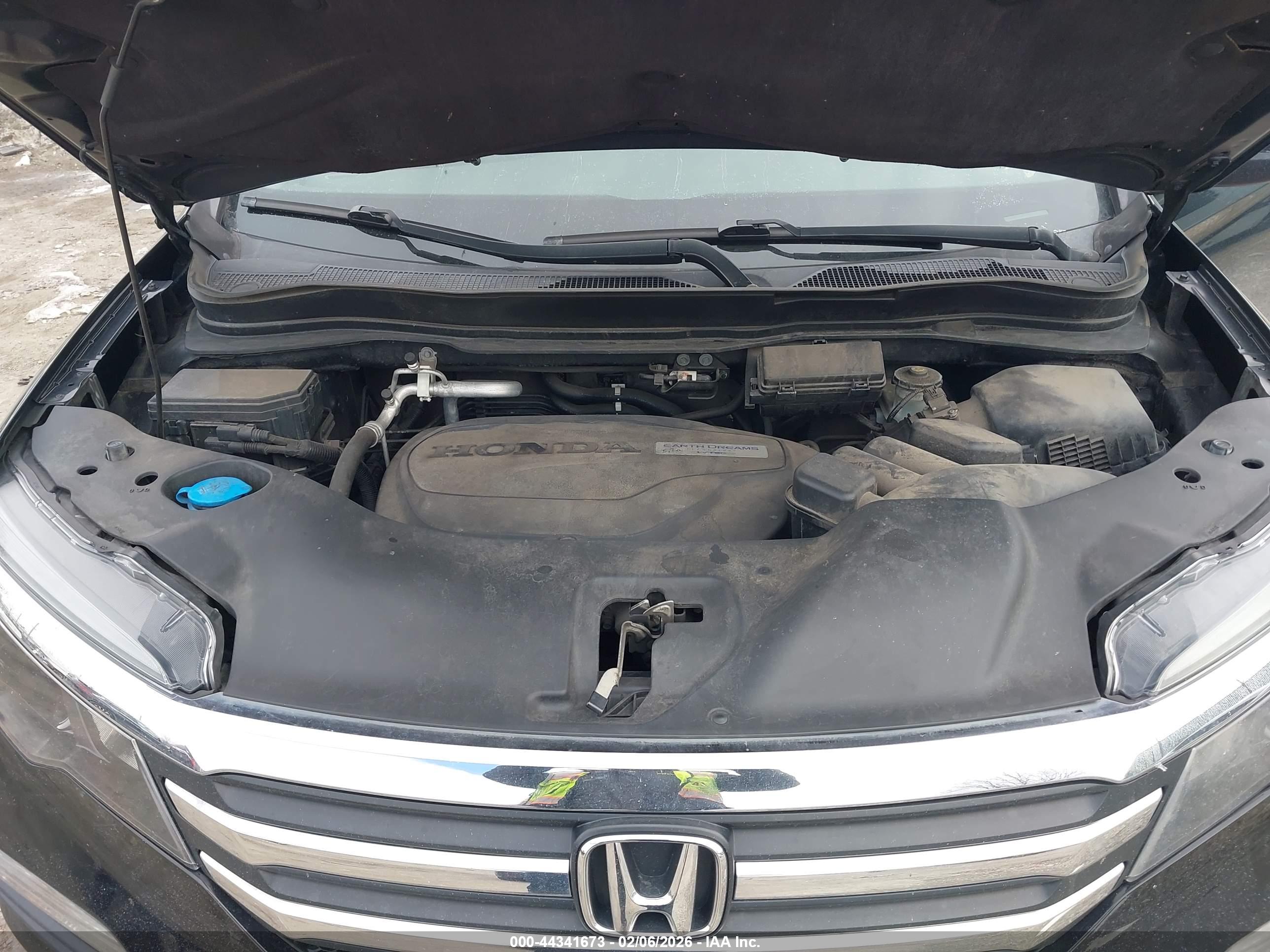 HONDA PILOT image 10