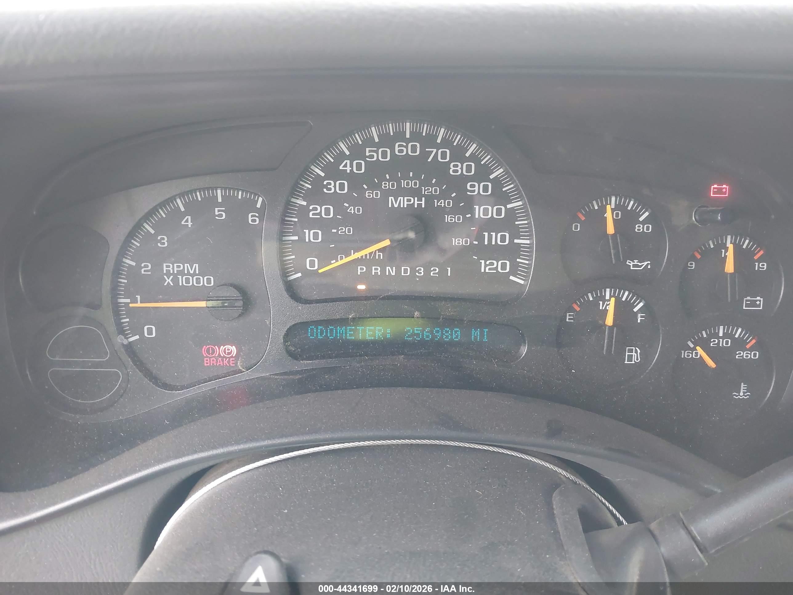 CHEVROLET TAHOE image 7