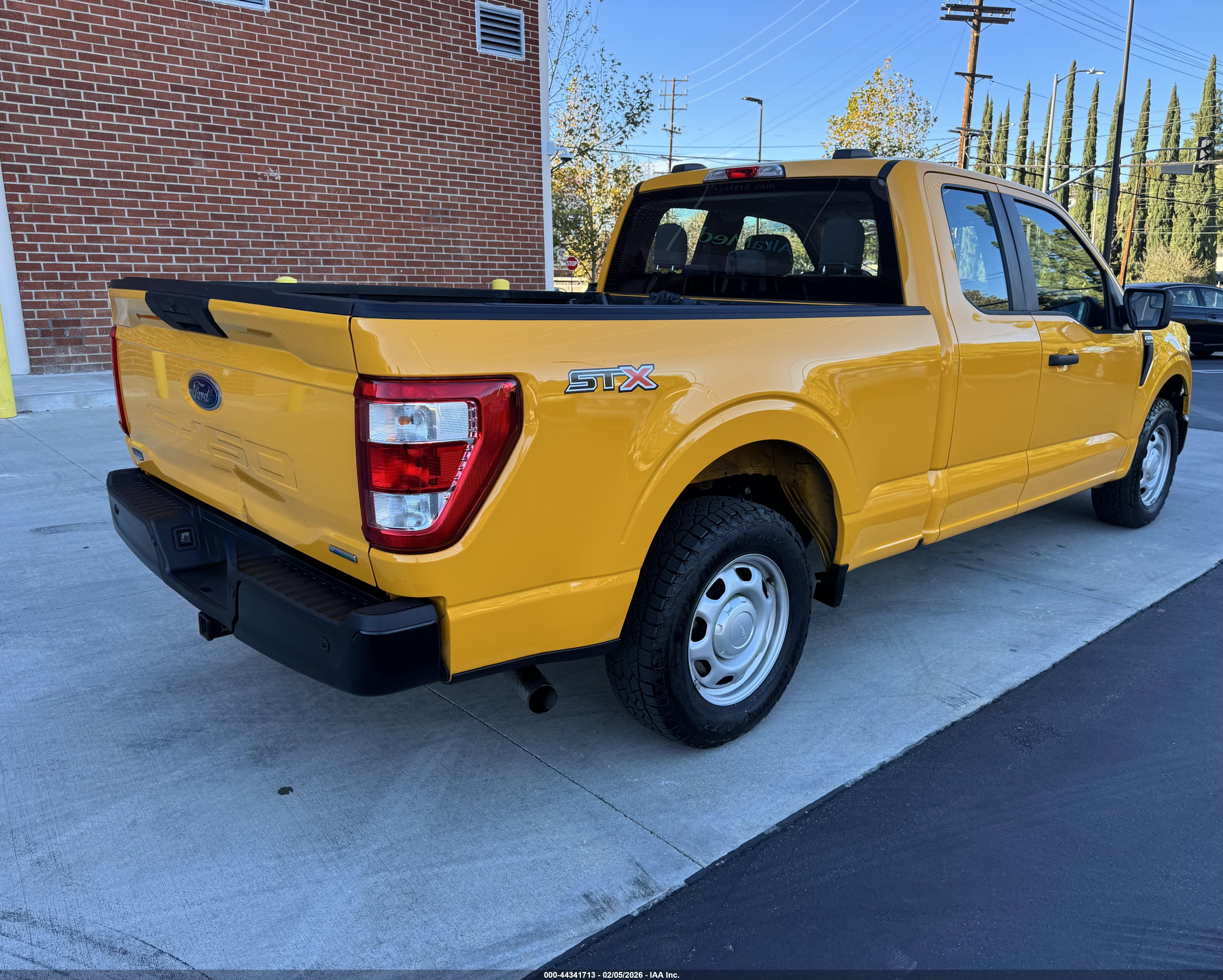 FORD F-150 image 4