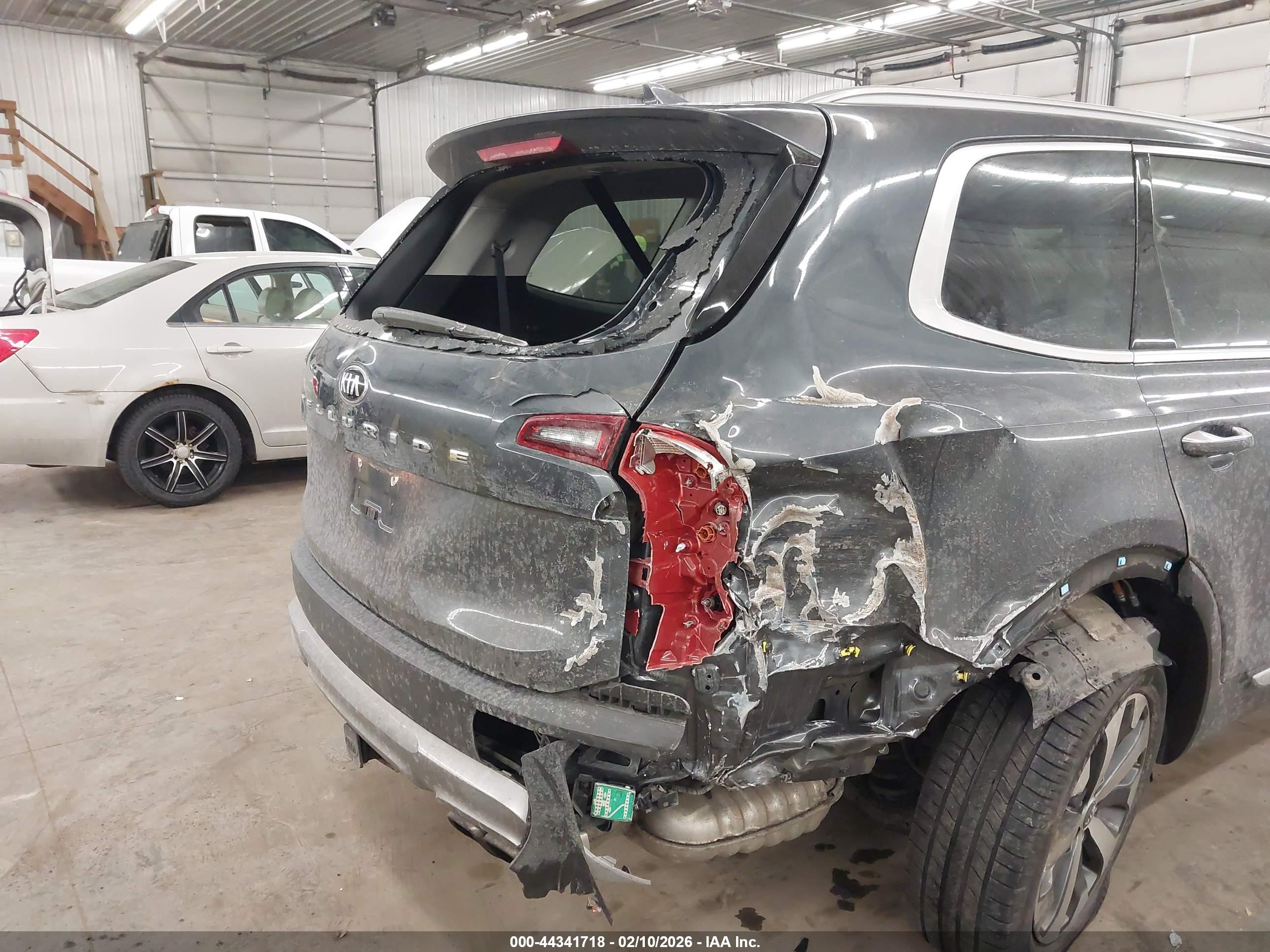KIA TELLURIDE image 6