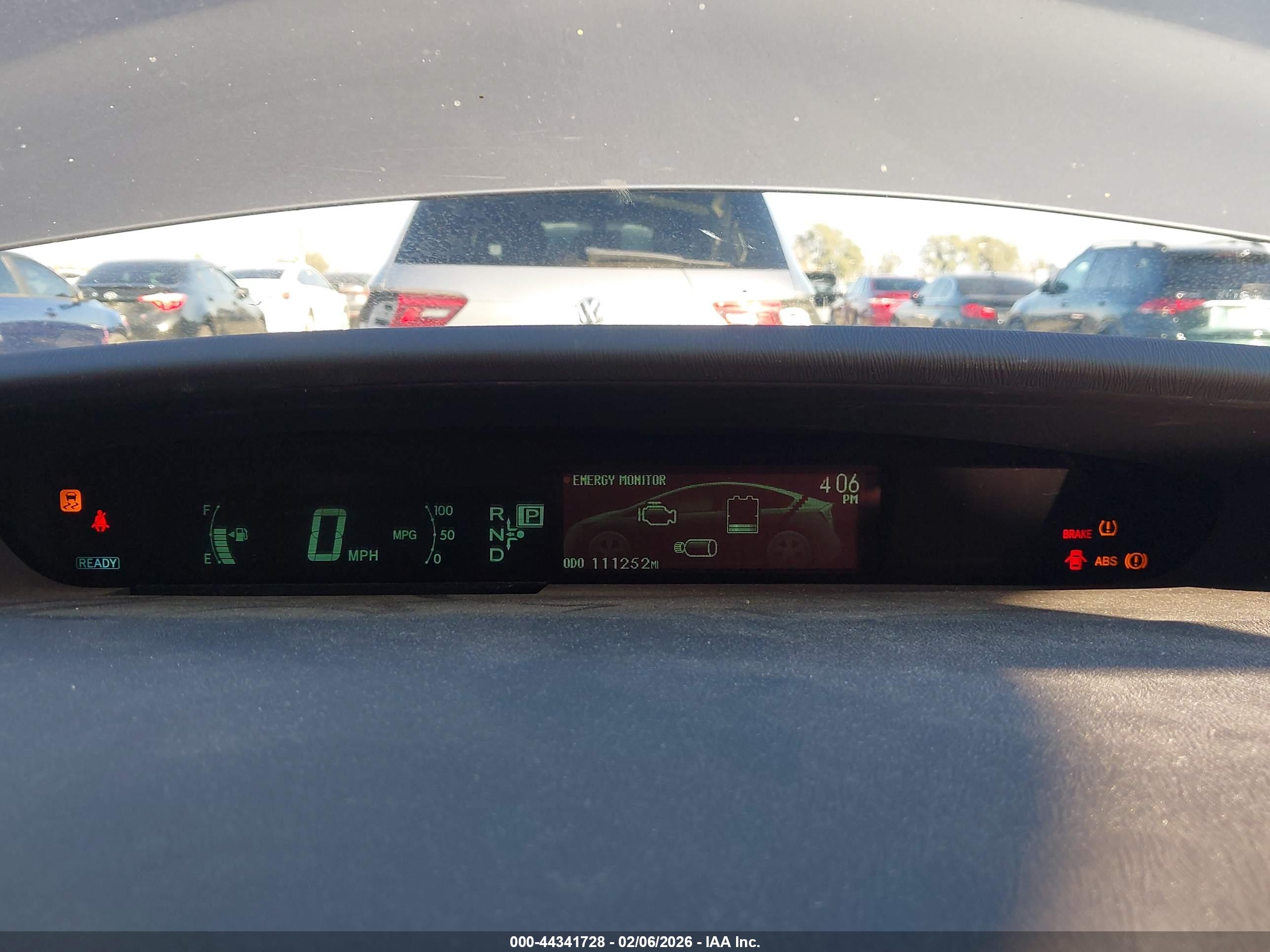 TOYOTA PRIUS image 7