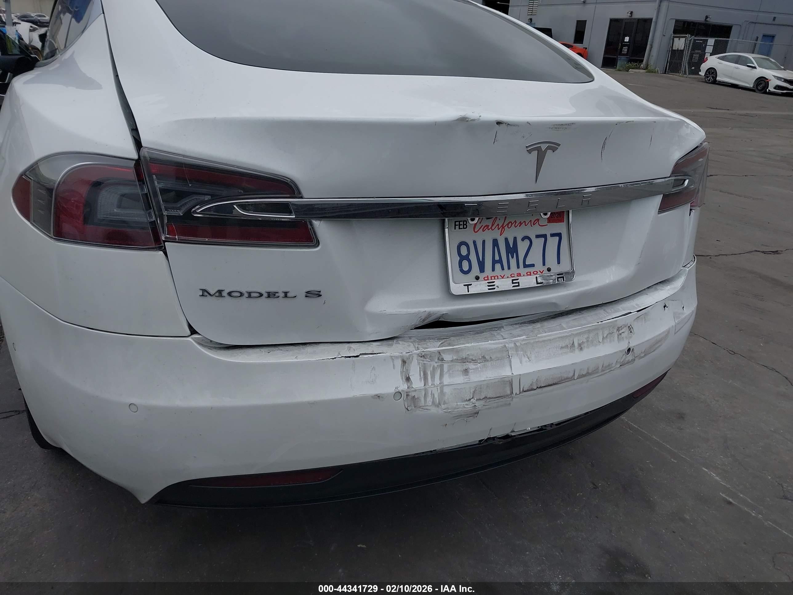 TESLA MODEL image 6