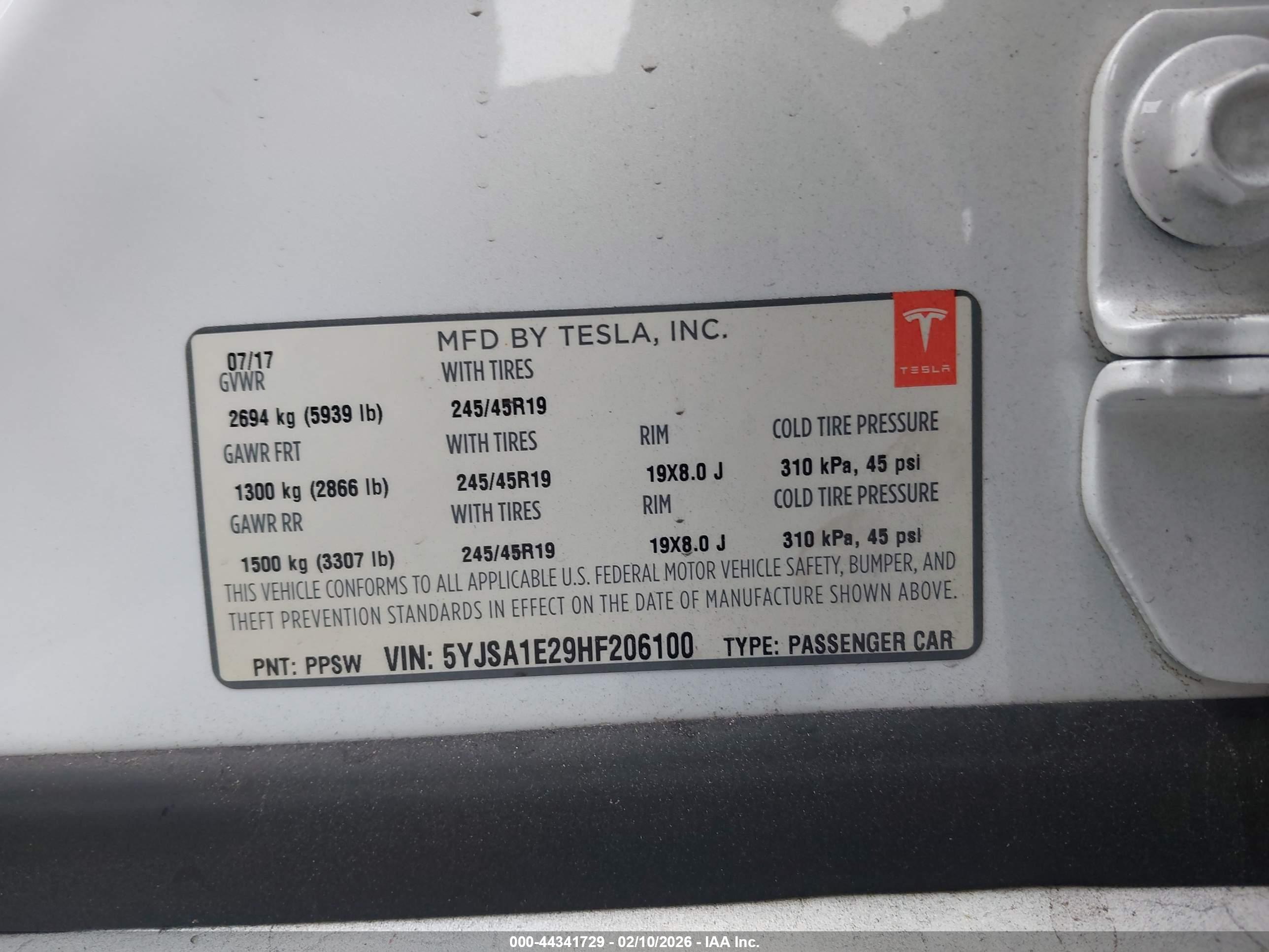 TESLA MODEL image 9