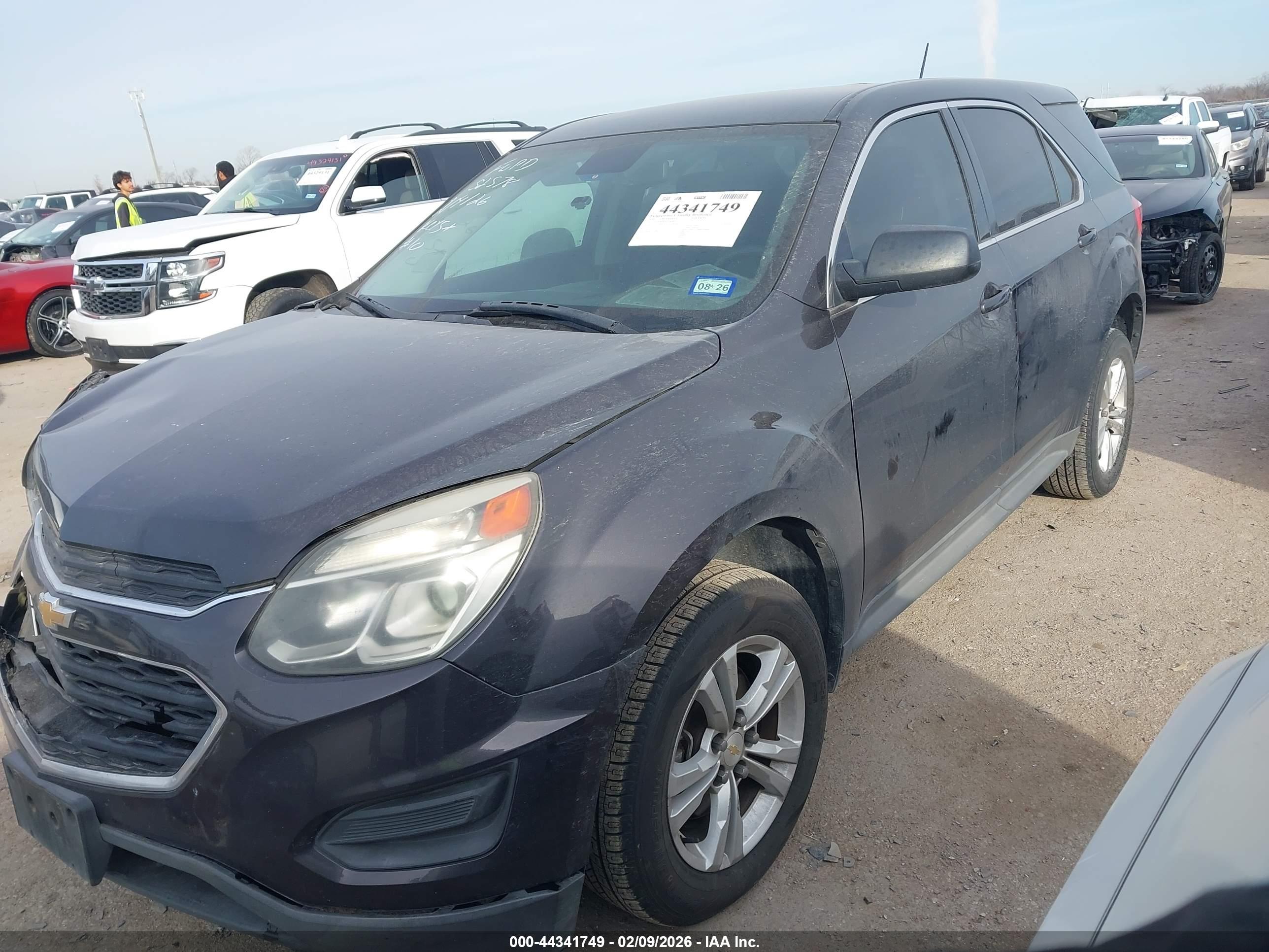 CHEVROLET EQUINOX image 2