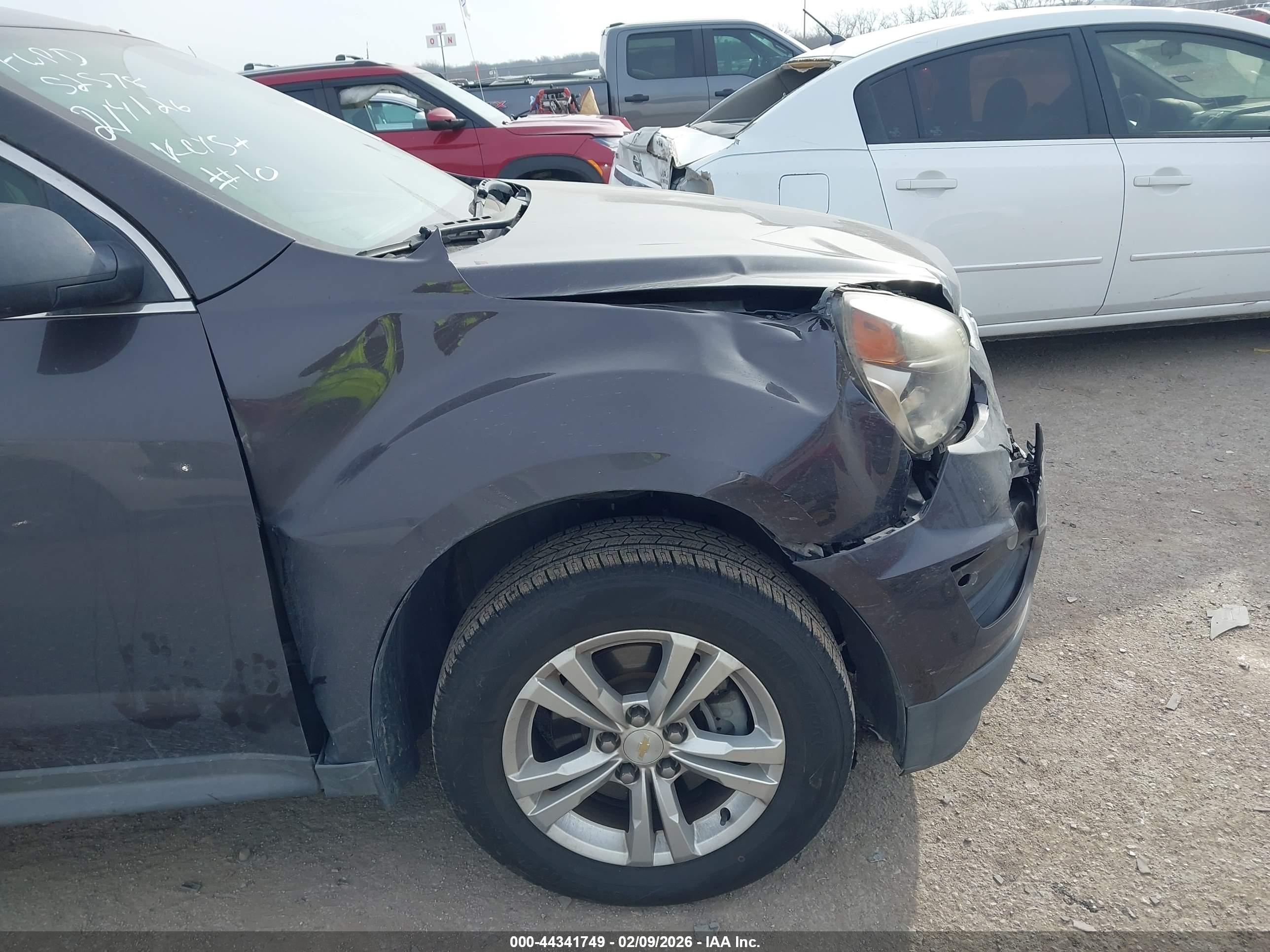 CHEVROLET EQUINOX image 6