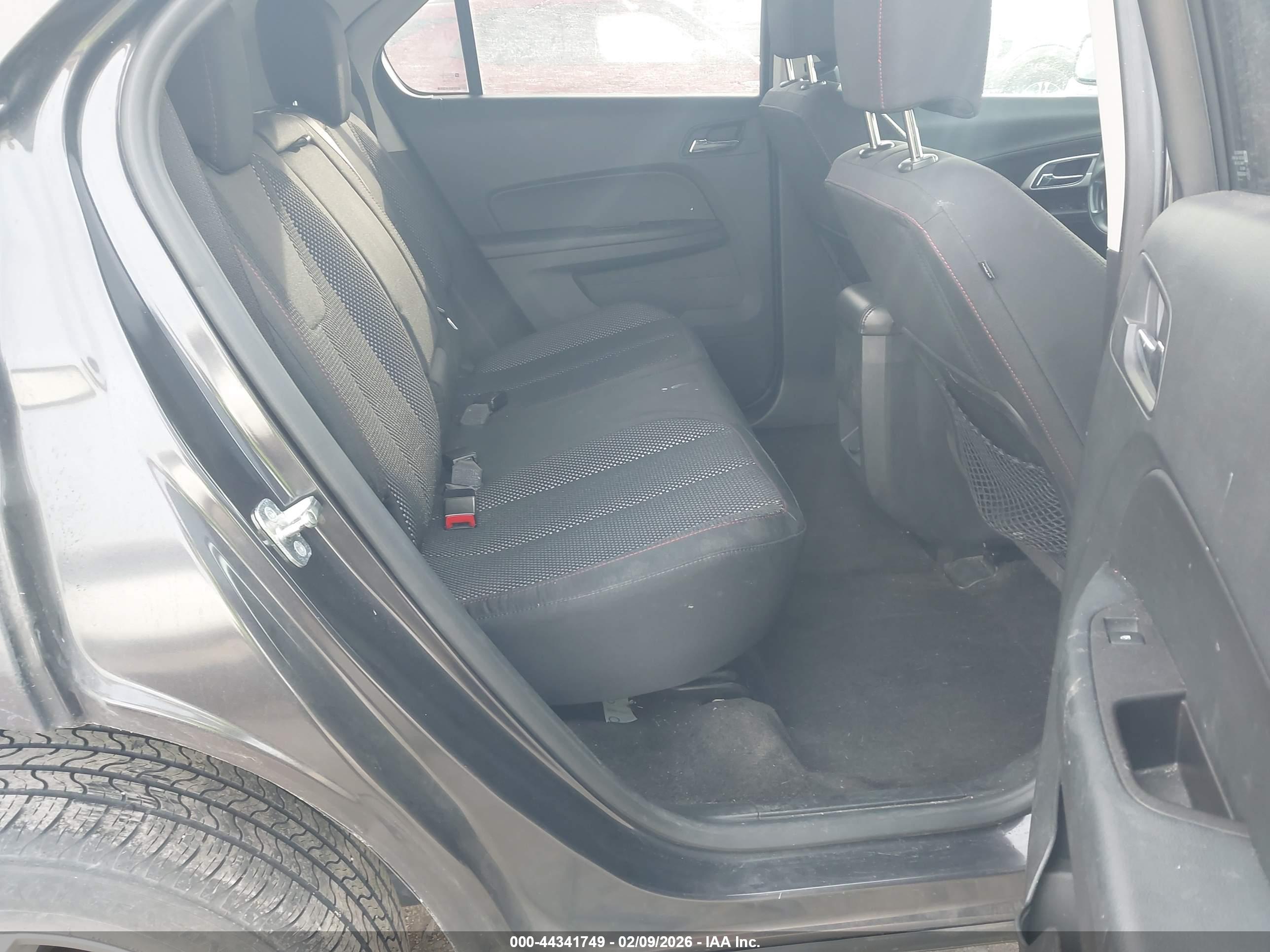 CHEVROLET EQUINOX image 8
