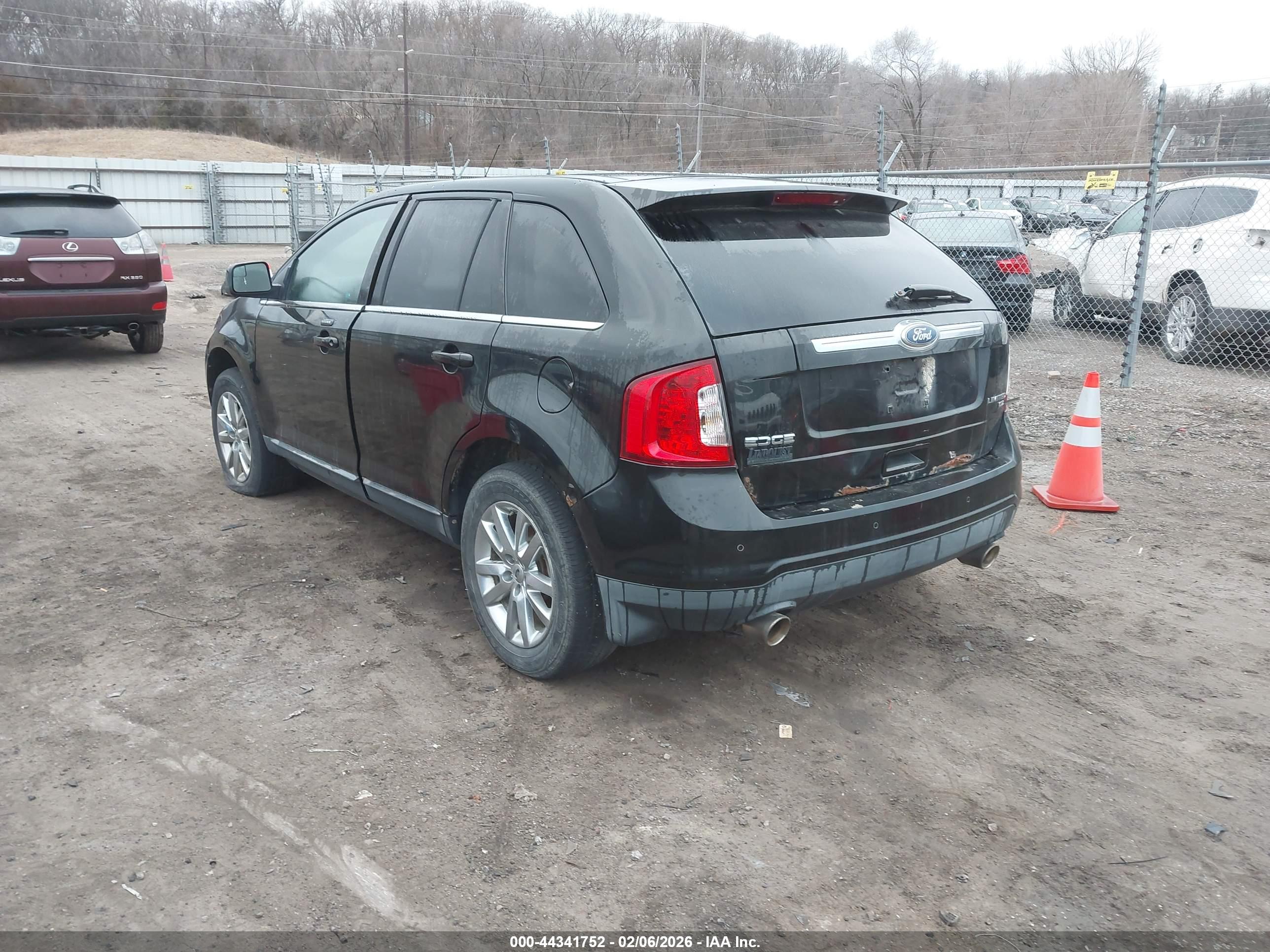 FORD EDGE image 3