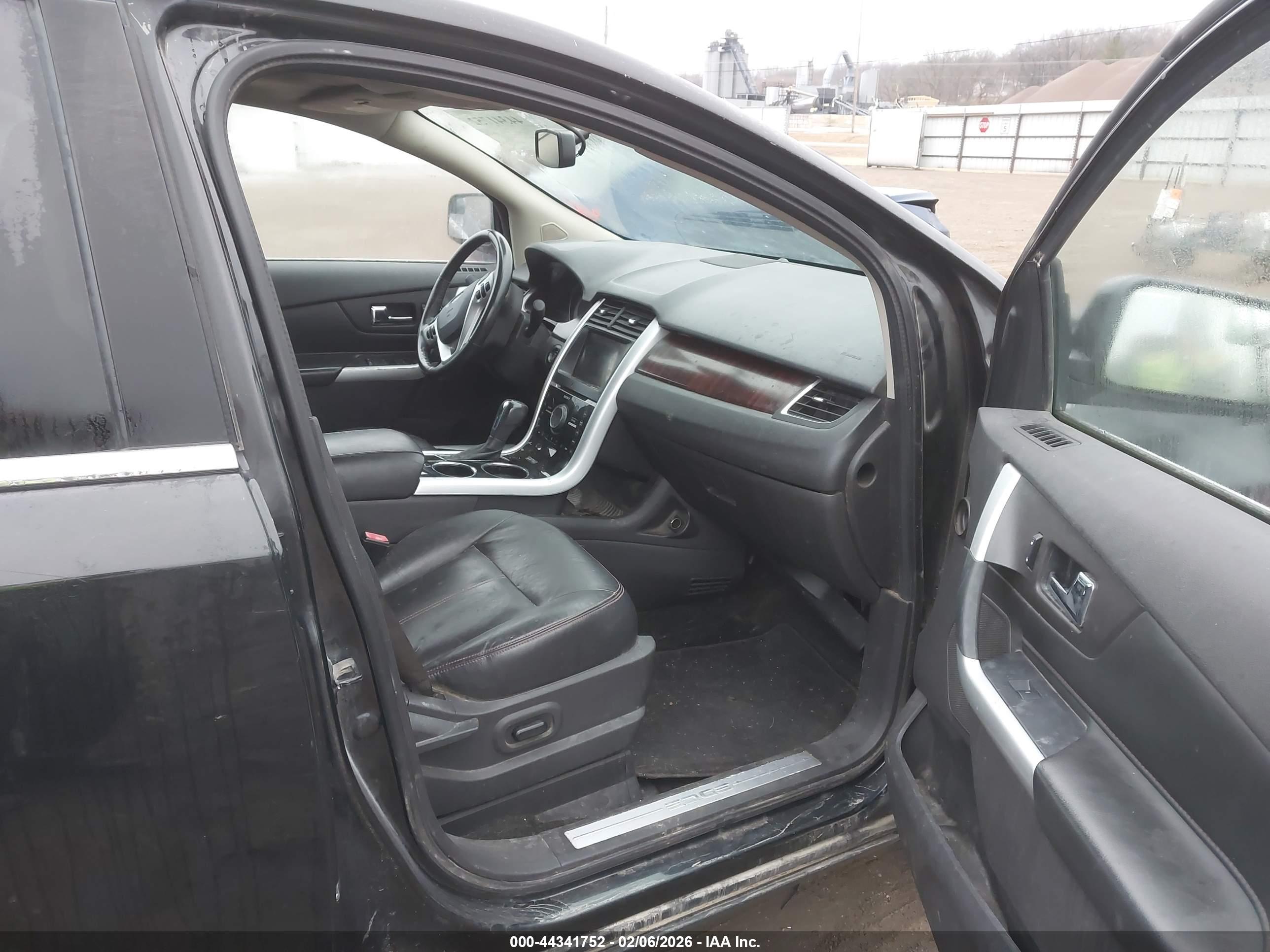 FORD EDGE image 5