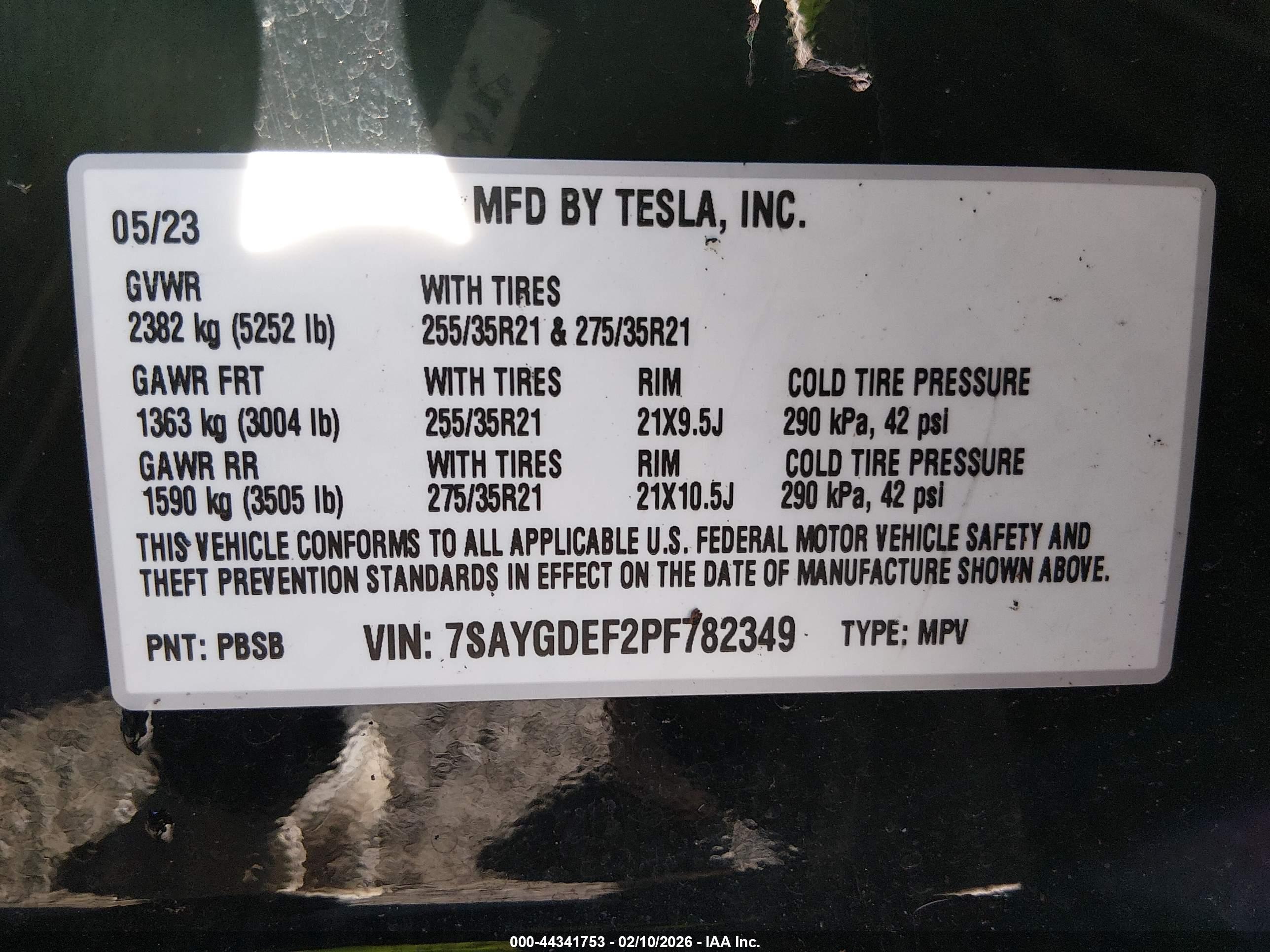 TESLA MODEL image 9