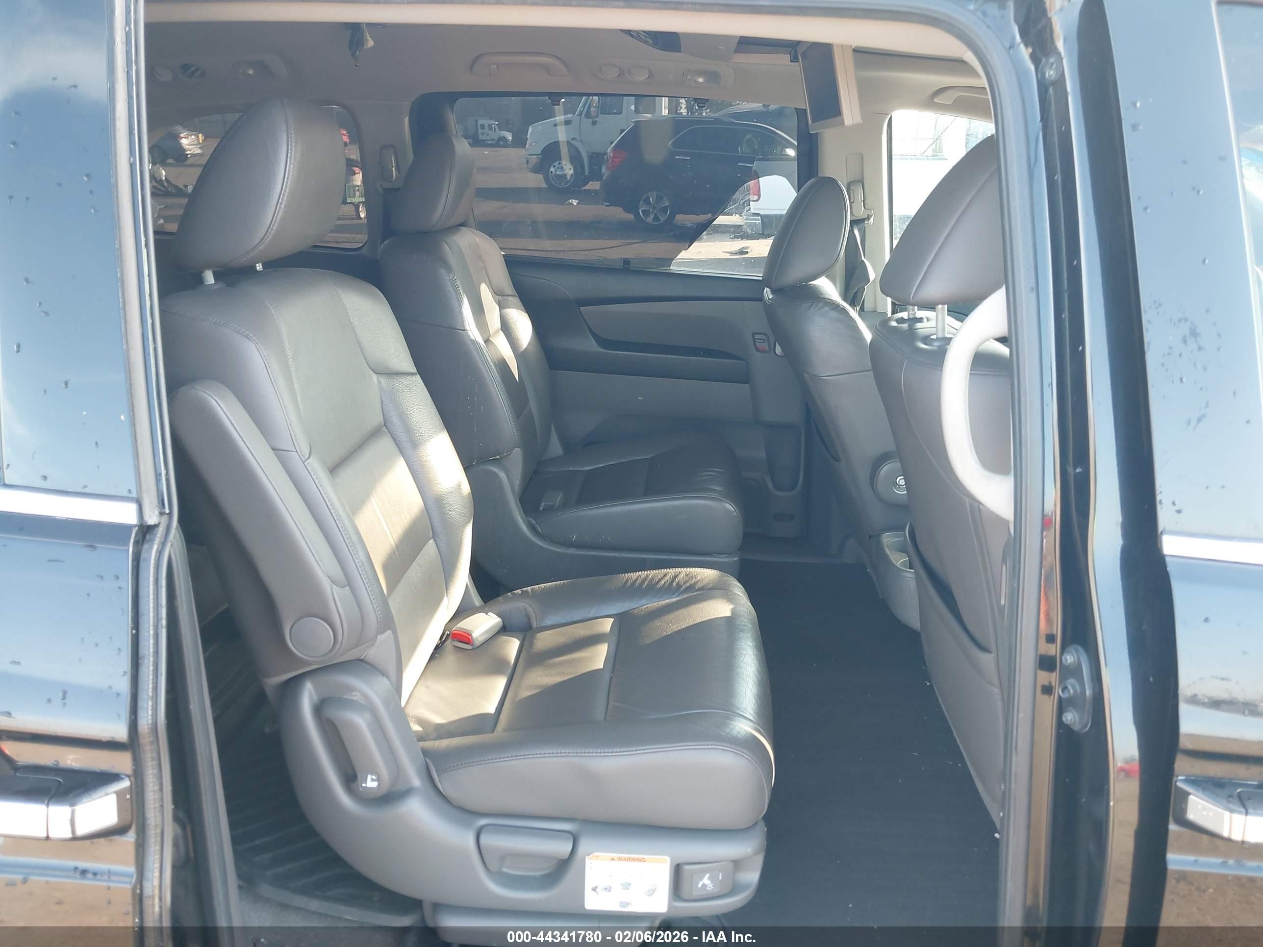 HONDA ODYSSEY image 8