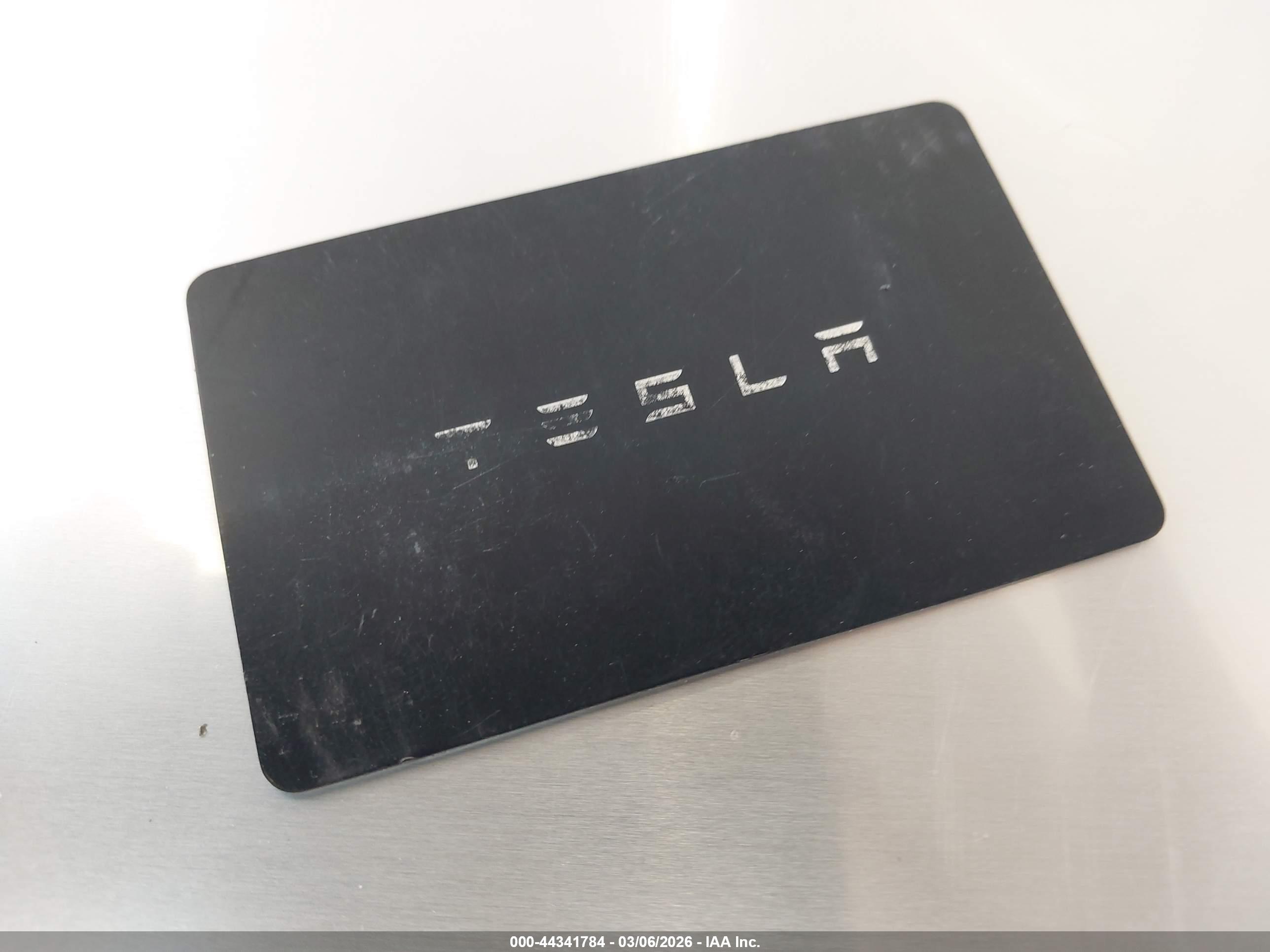 TESLA MODEL image 11