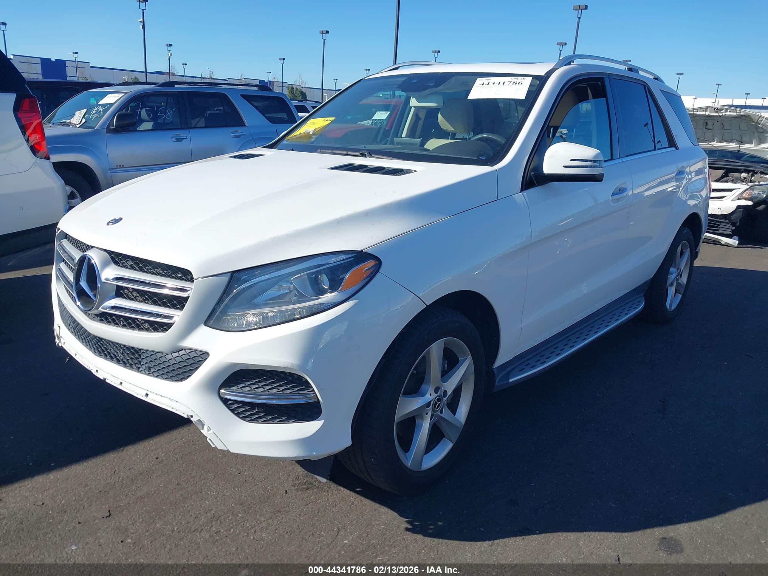 MERCEDES-BENZ GLE image 2