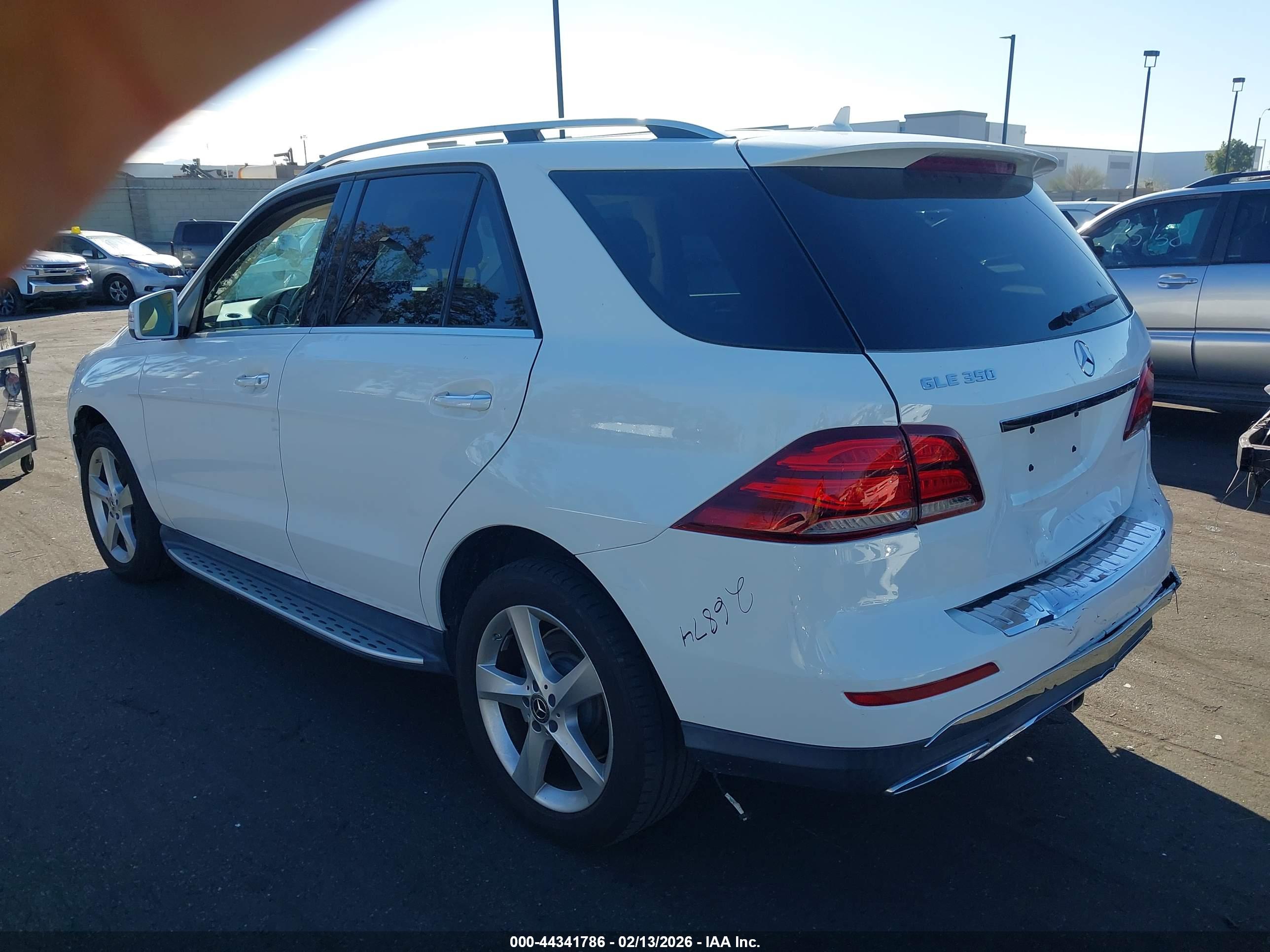 MERCEDES-BENZ GLE image 3