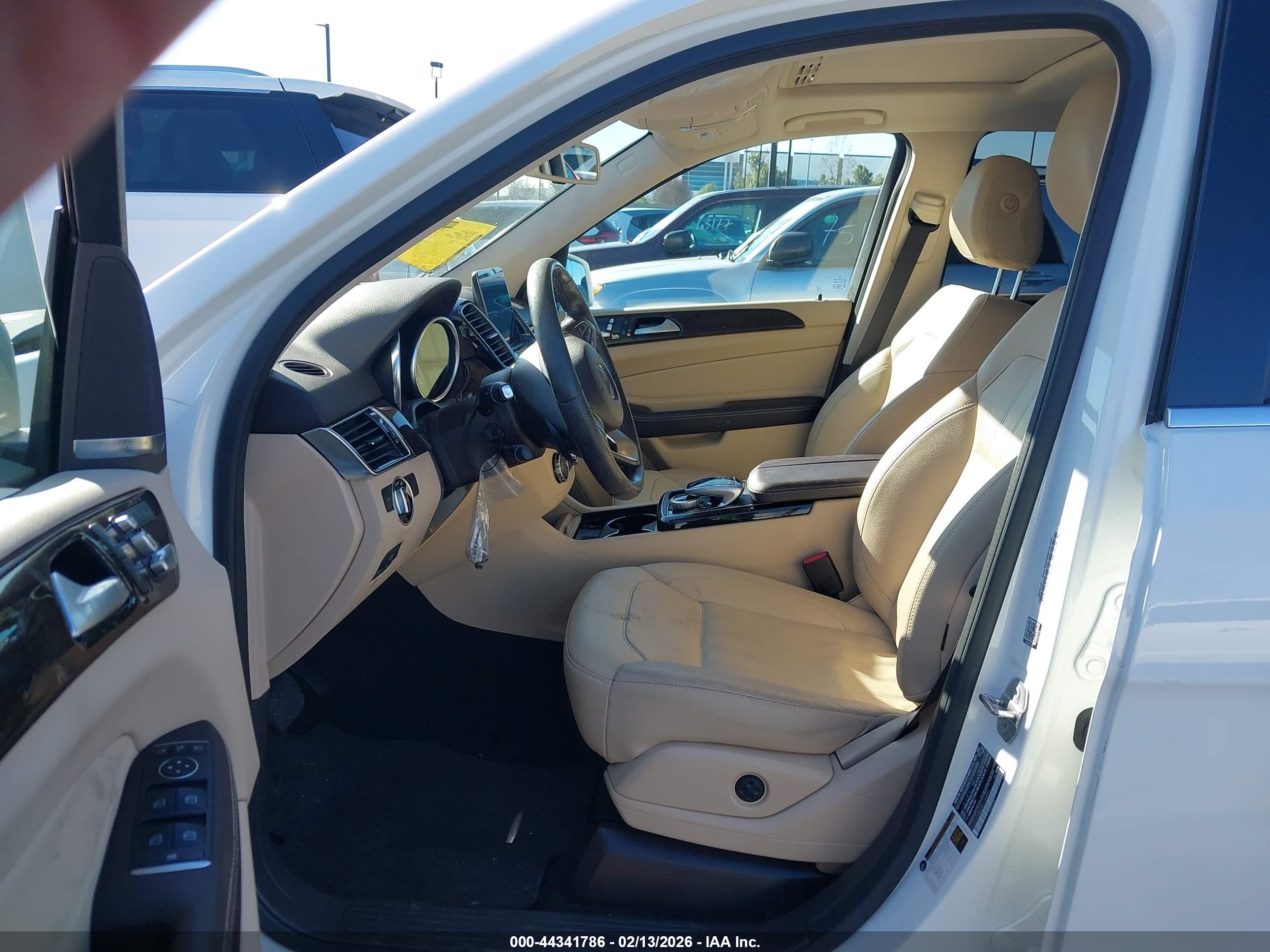 MERCEDES-BENZ GLE image 5