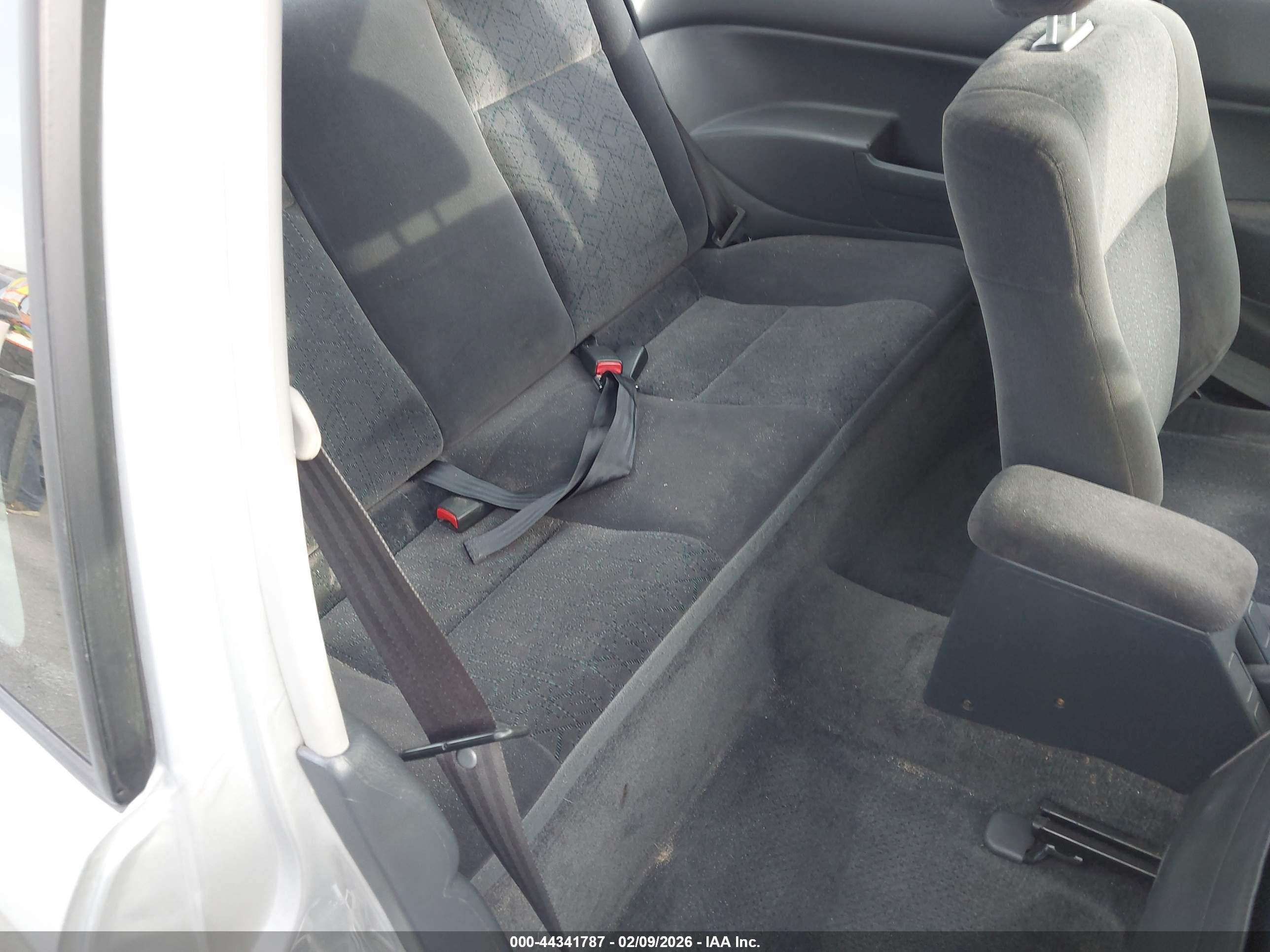 HONDA CIVIC image 8