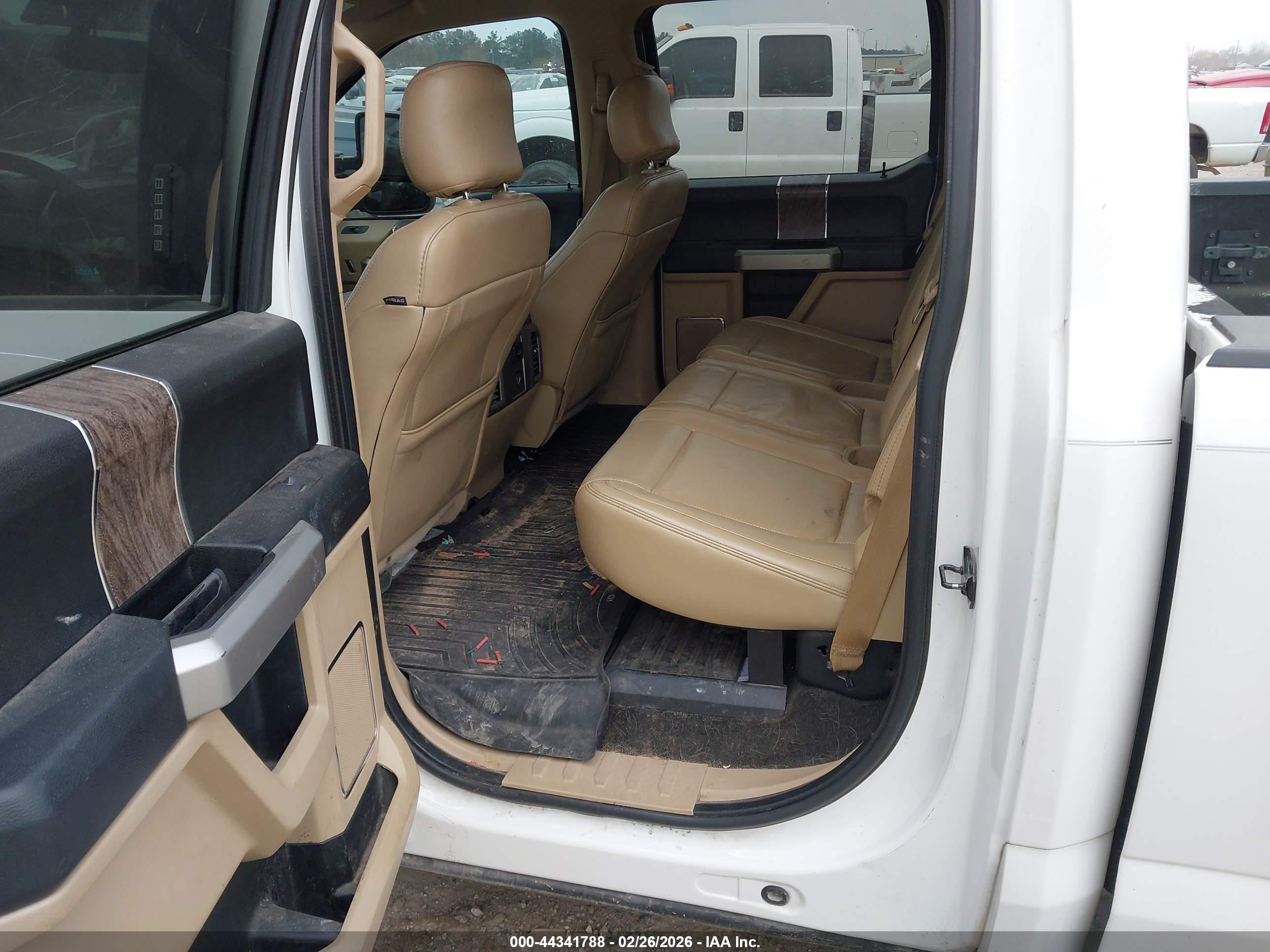 FORD F-350 image 8