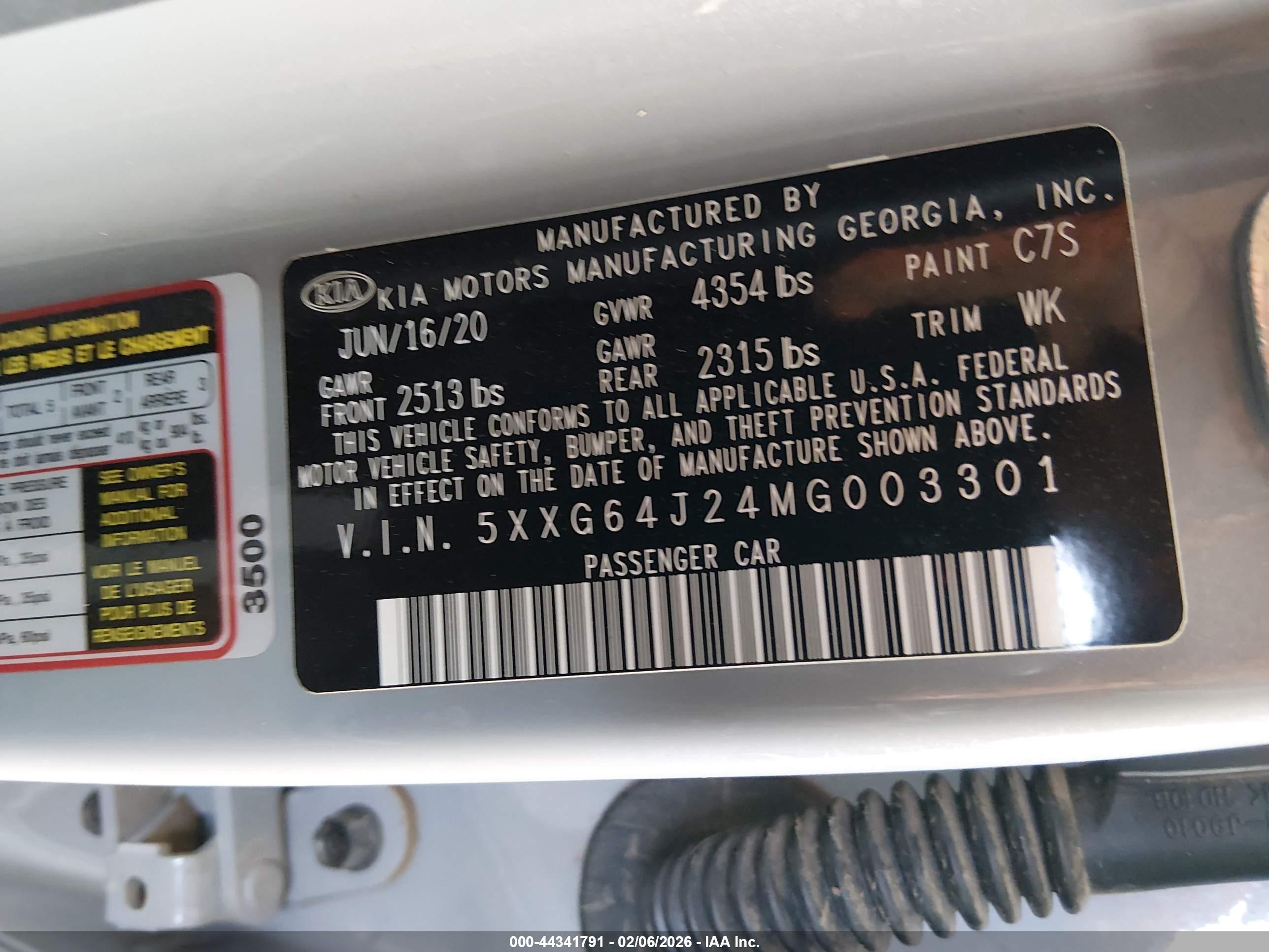 KIA K5 image 9