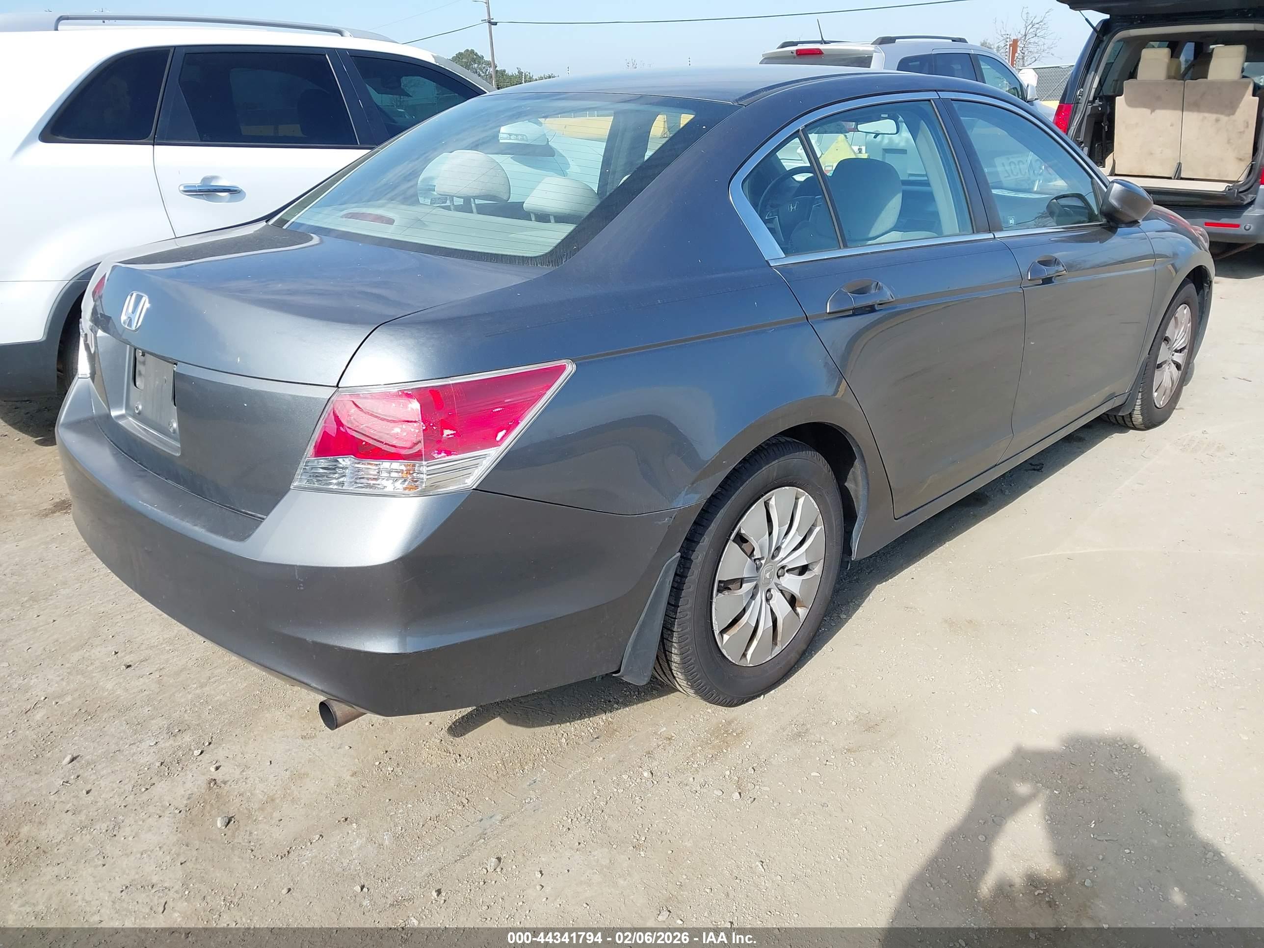 HONDA ACCORD image 4