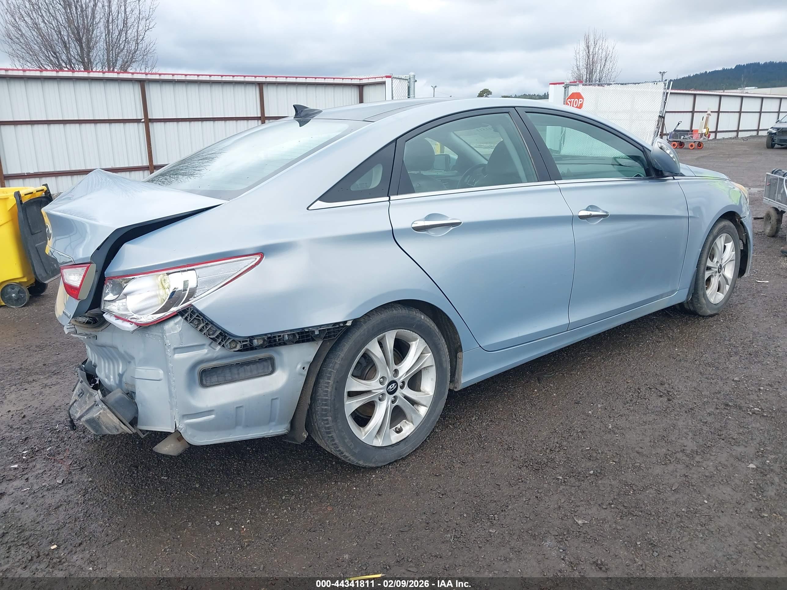 HYUNDAI SONATA image 4