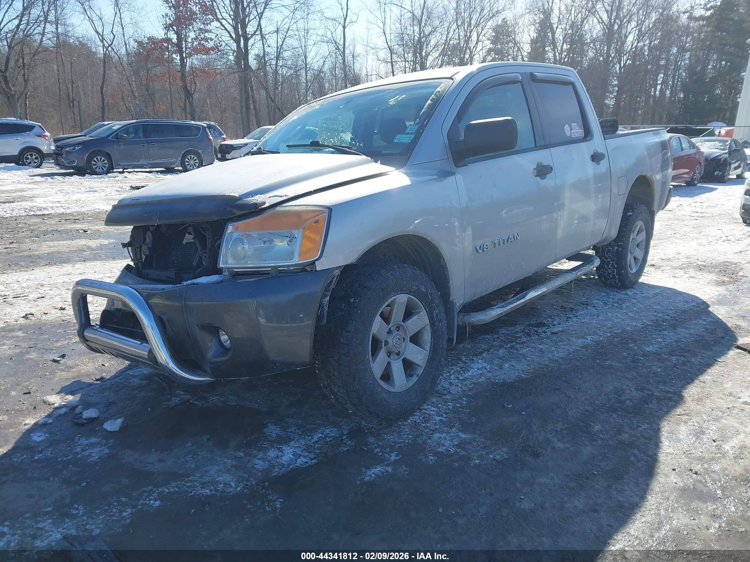 NISSAN TITAN image 2