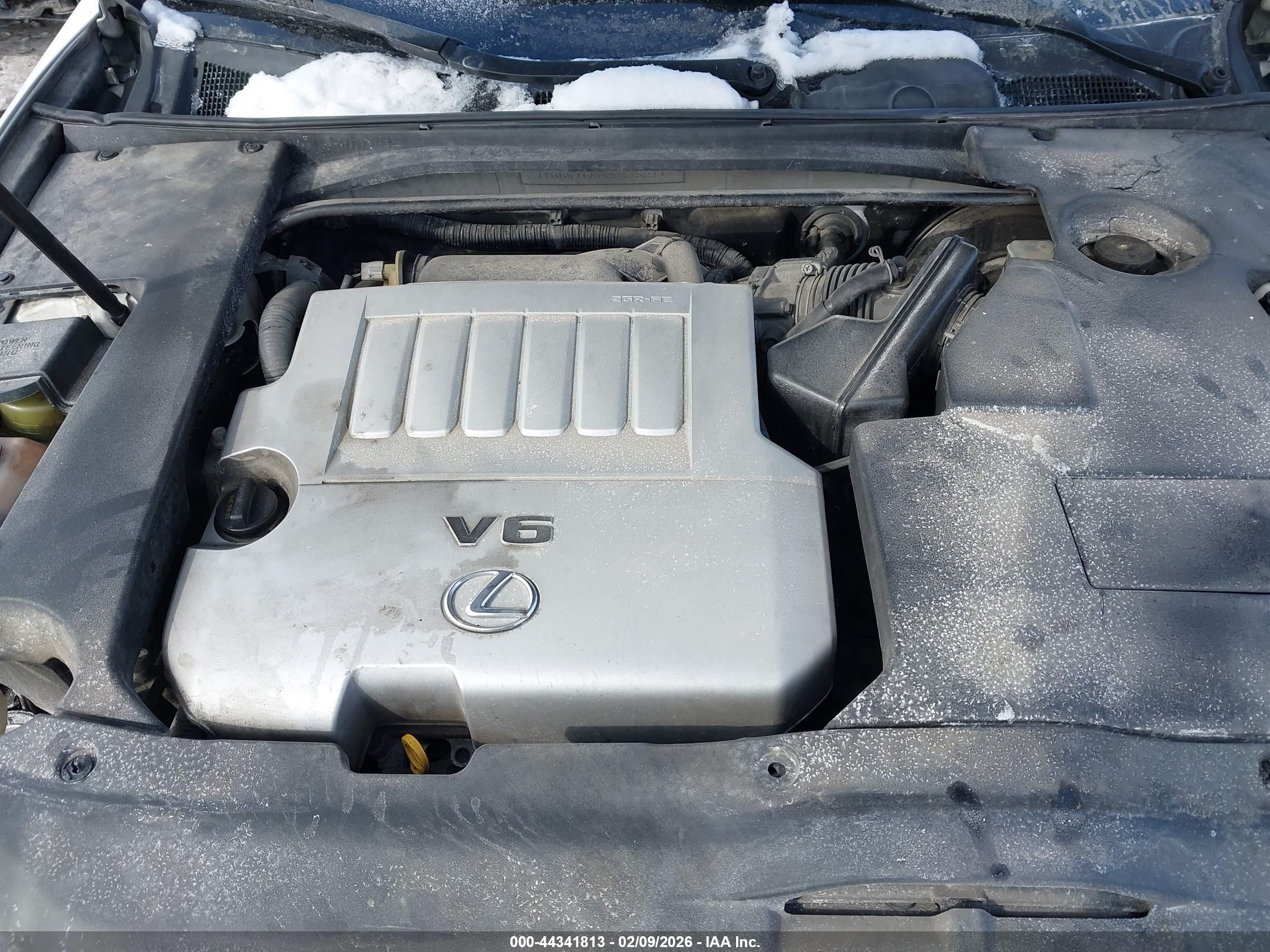 LEXUS ES image 10