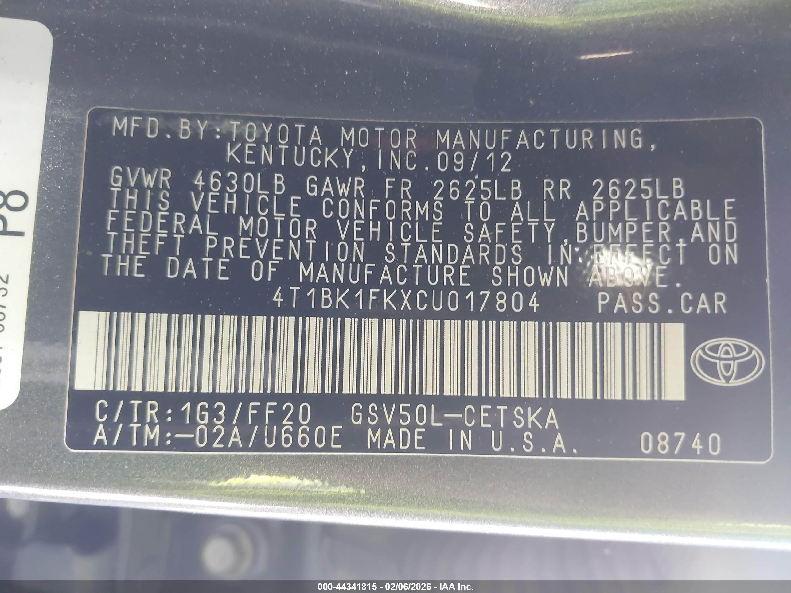 TOYOTA CAMRY image 9