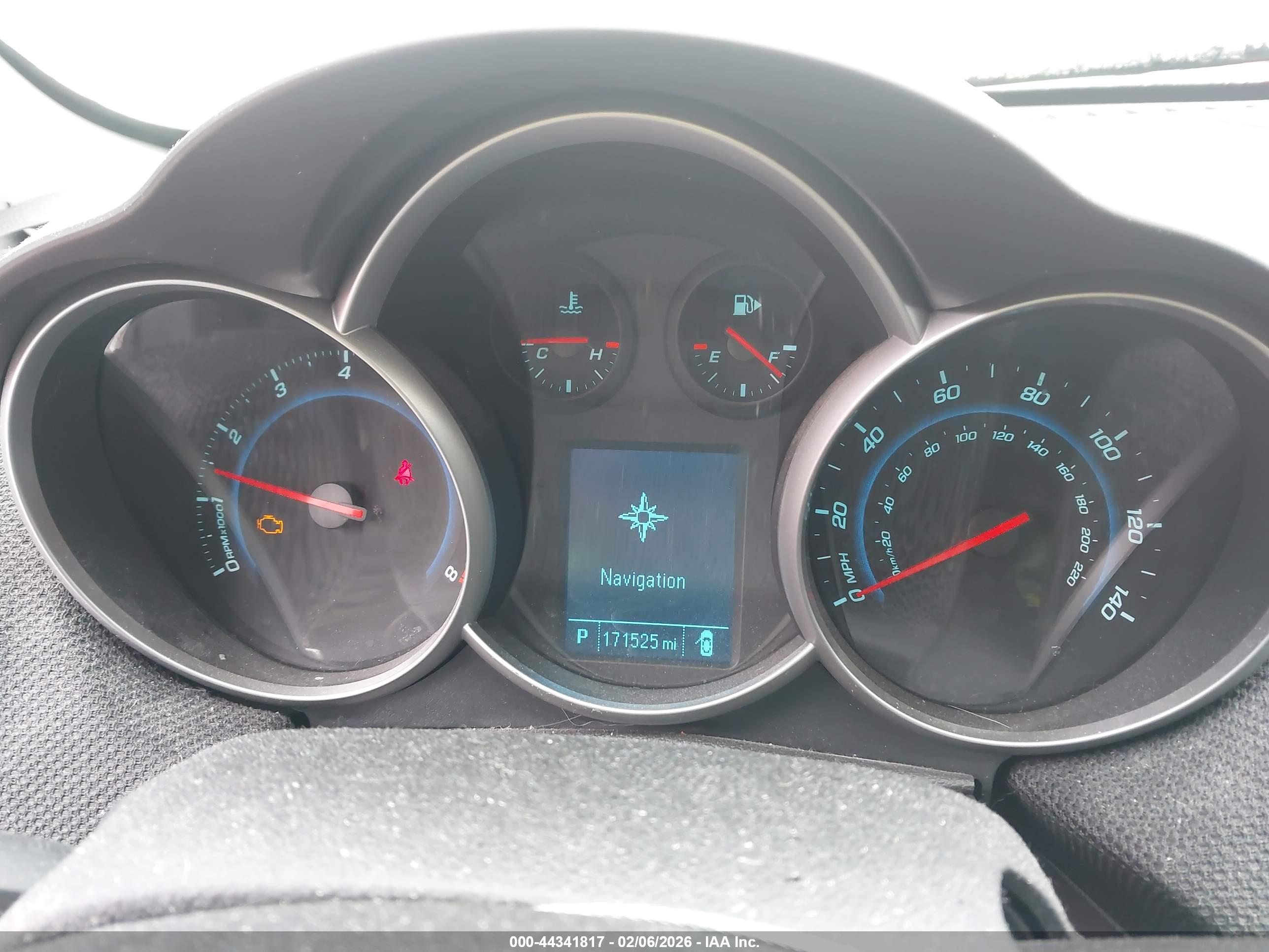 CHEVROLET CRUZE image 7