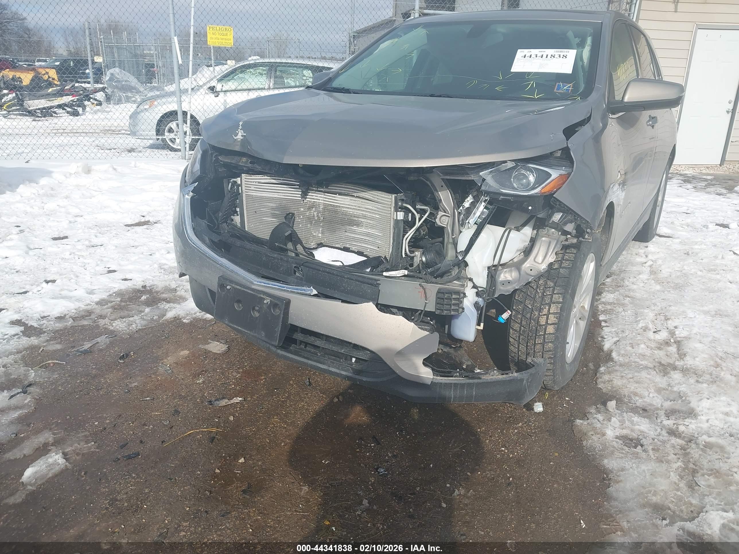 CHEVROLET EQUINOX image 6
