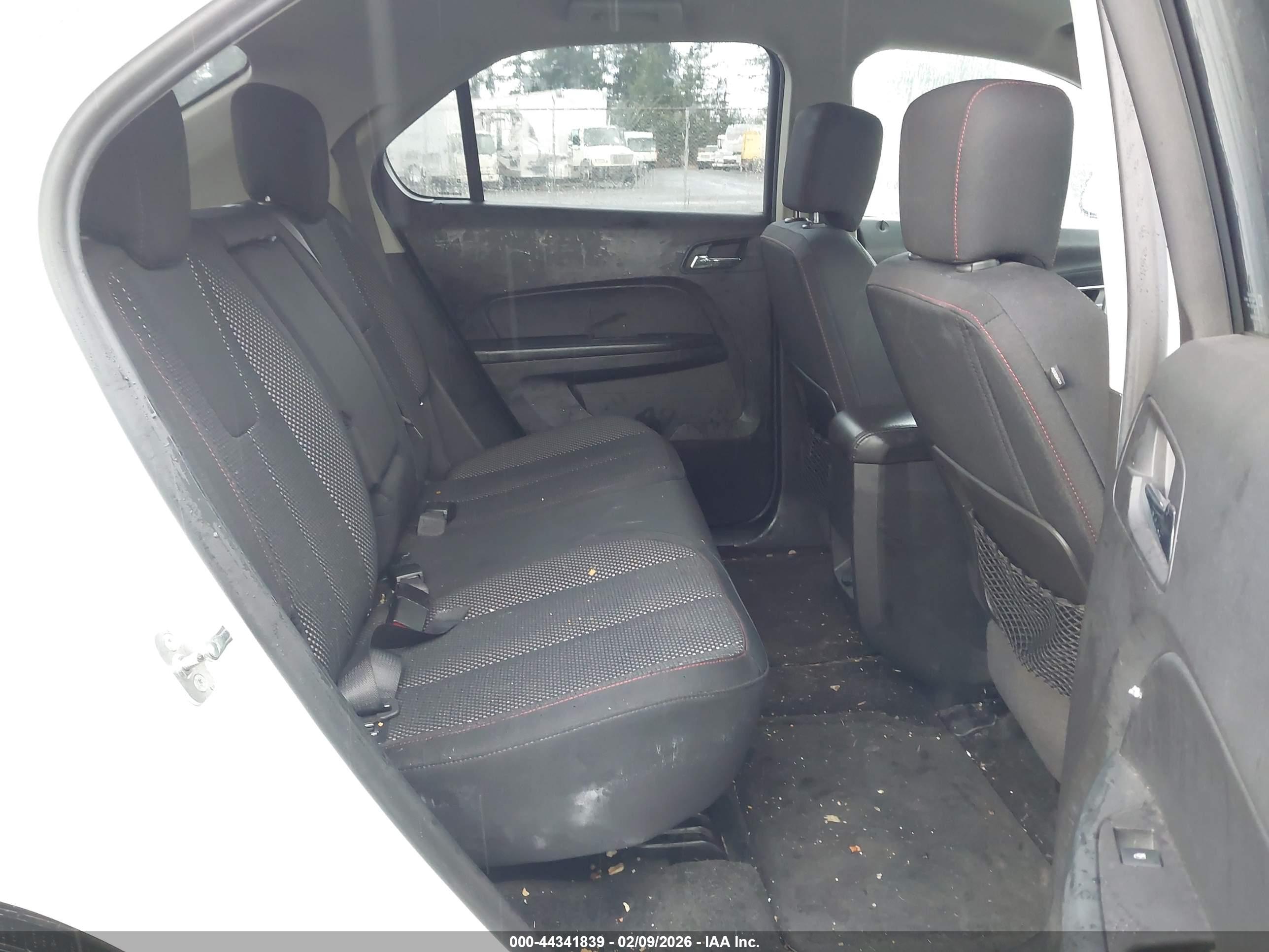 CHEVROLET EQUINOX image 8