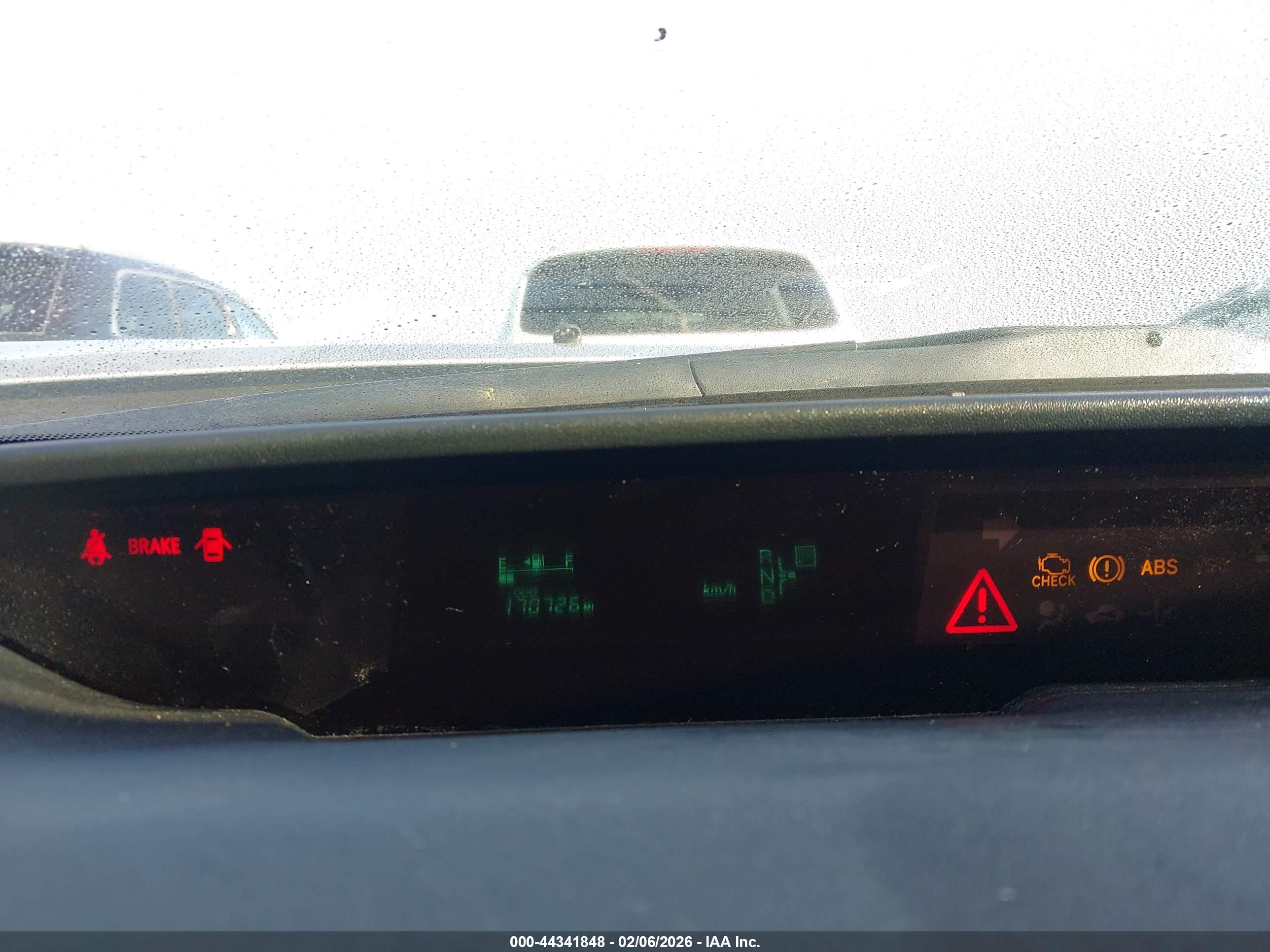 TOYOTA PRIUS image 7