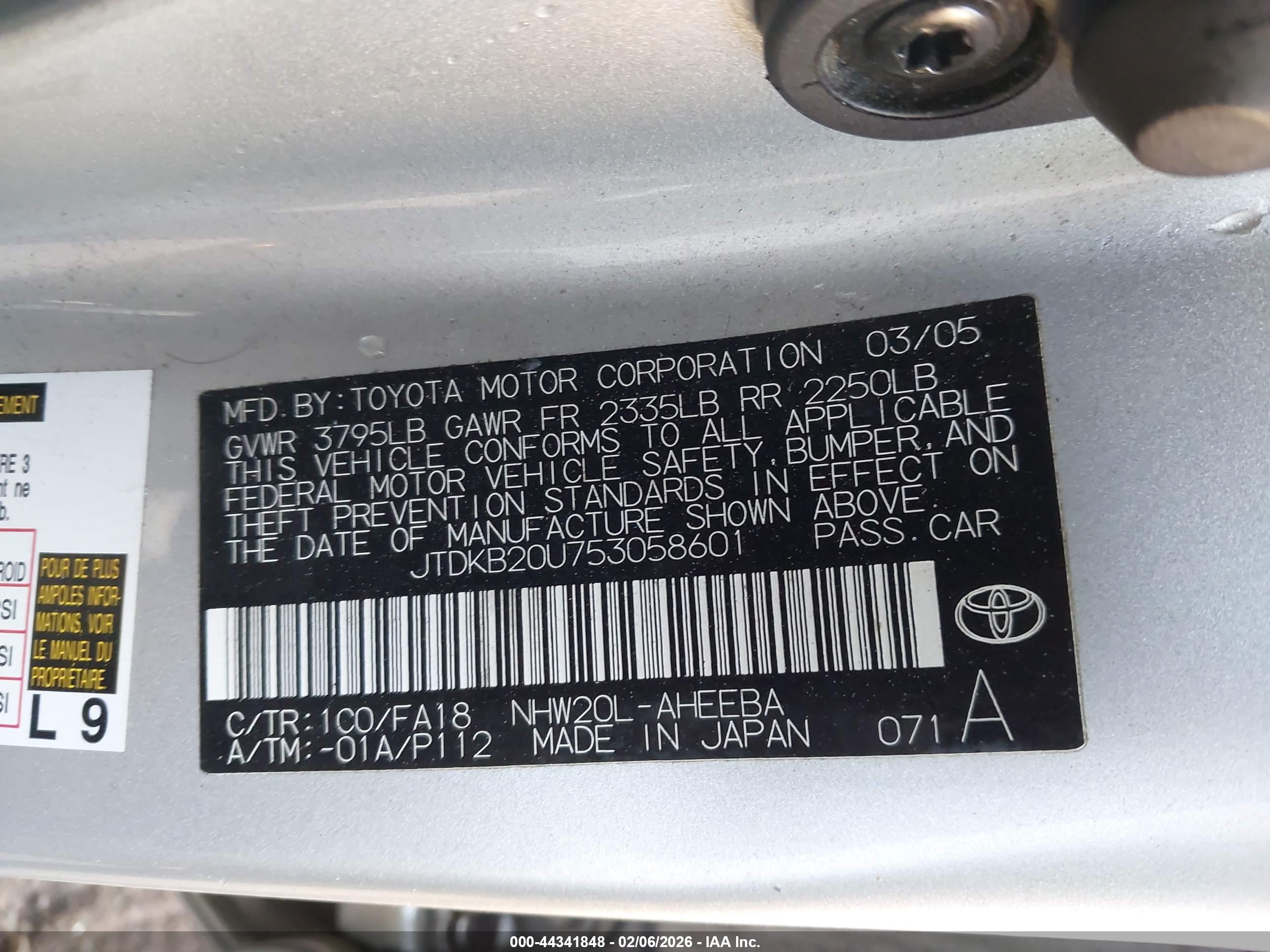 TOYOTA PRIUS image 9