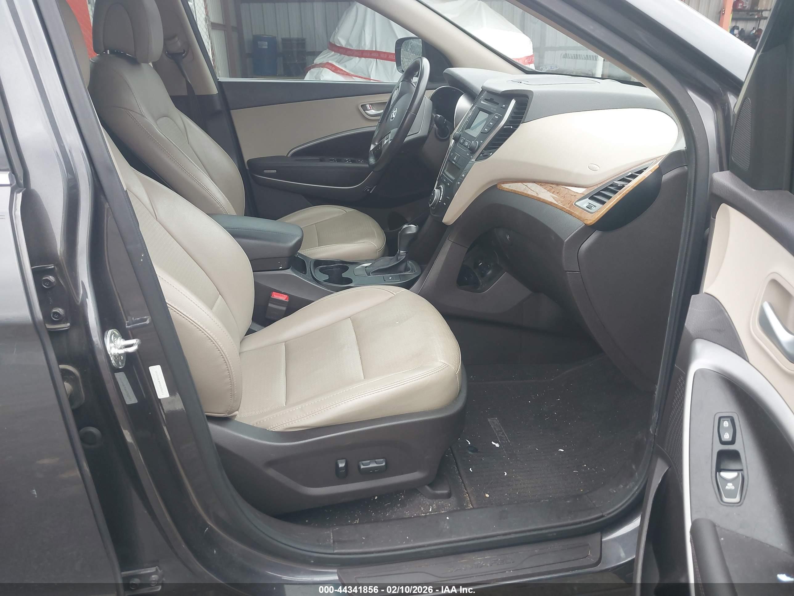 HYUNDAI SANTA image 5