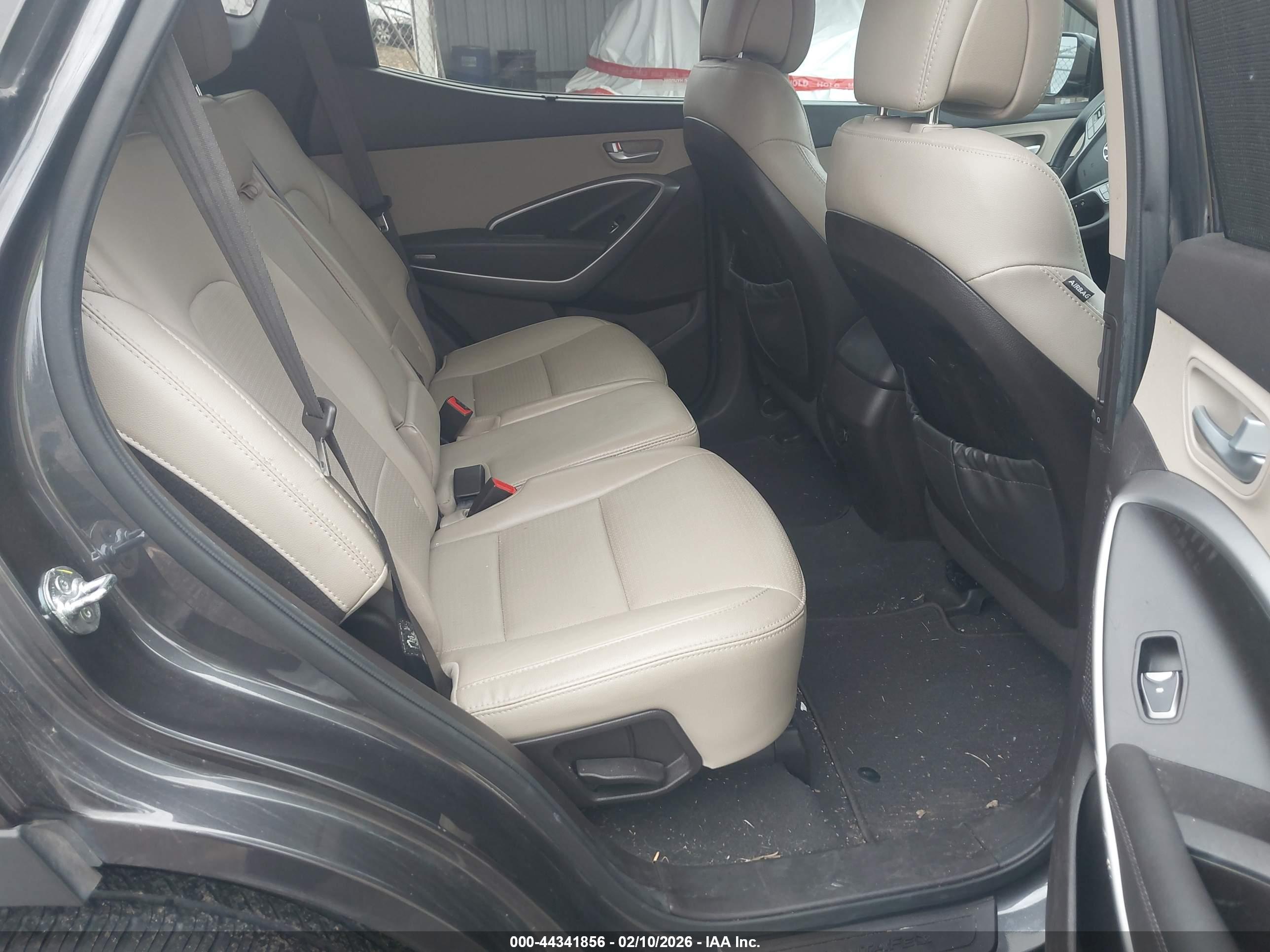 HYUNDAI SANTA image 8