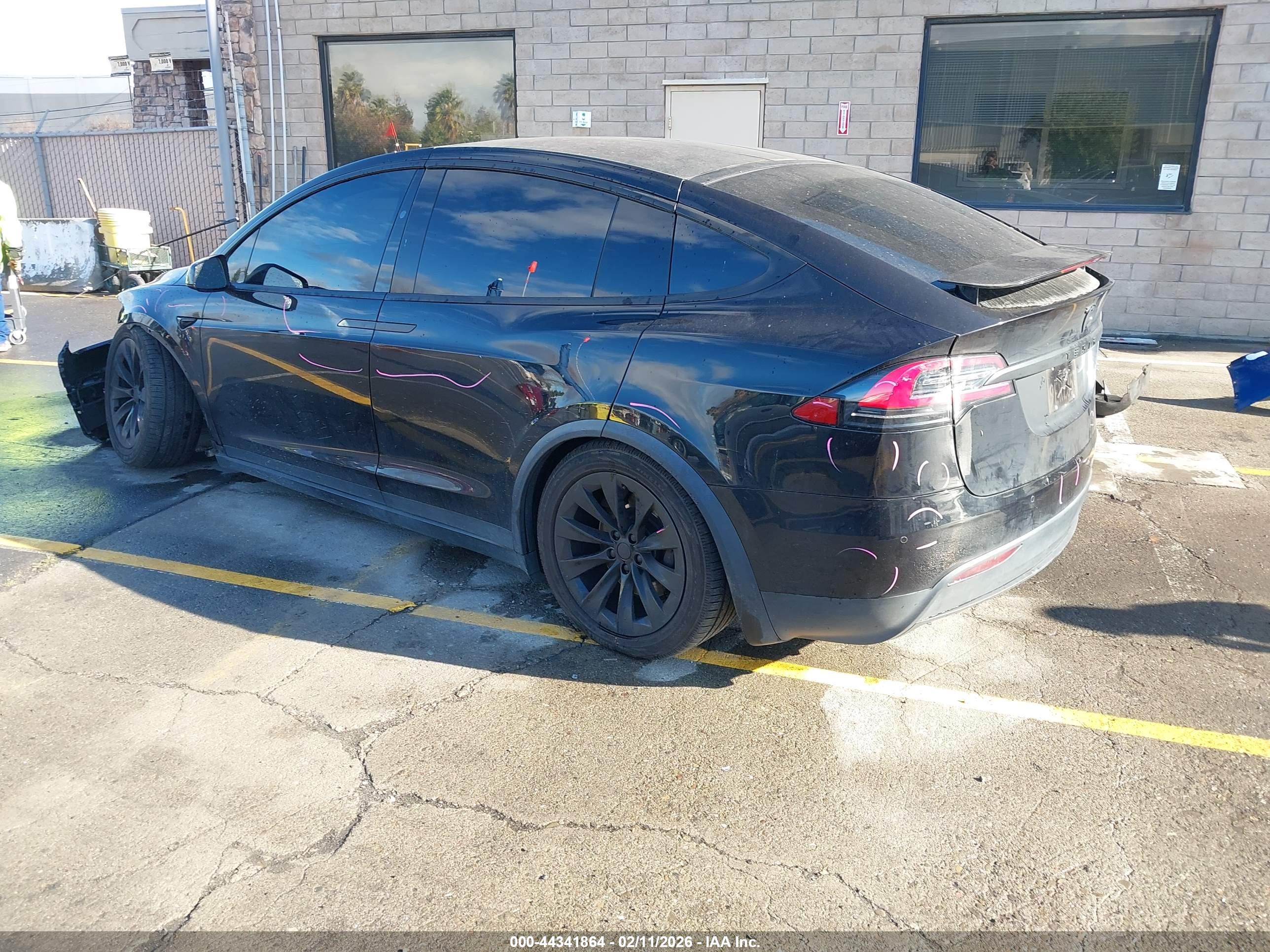 TESLA MODEL image 3