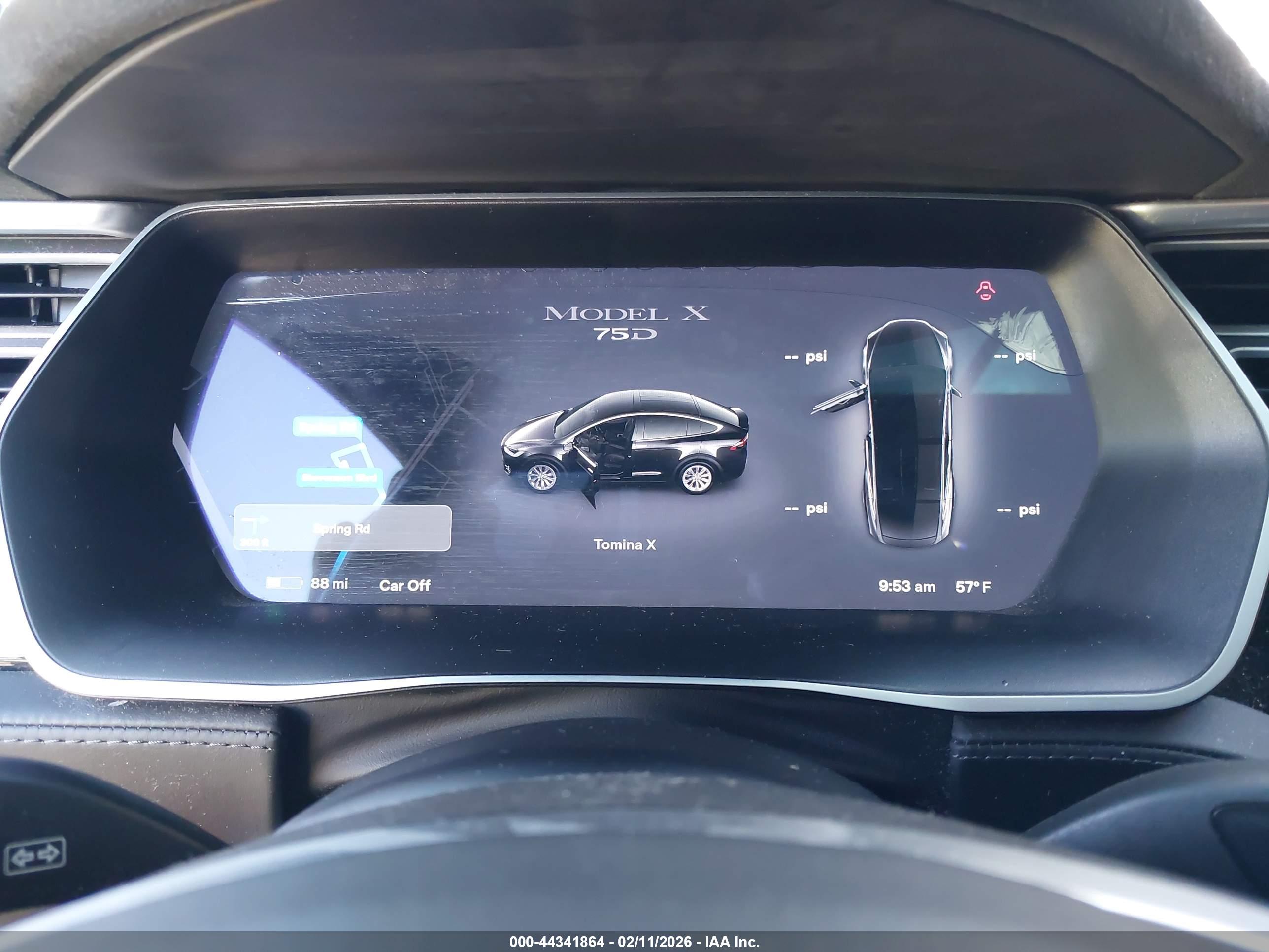 TESLA MODEL image 7