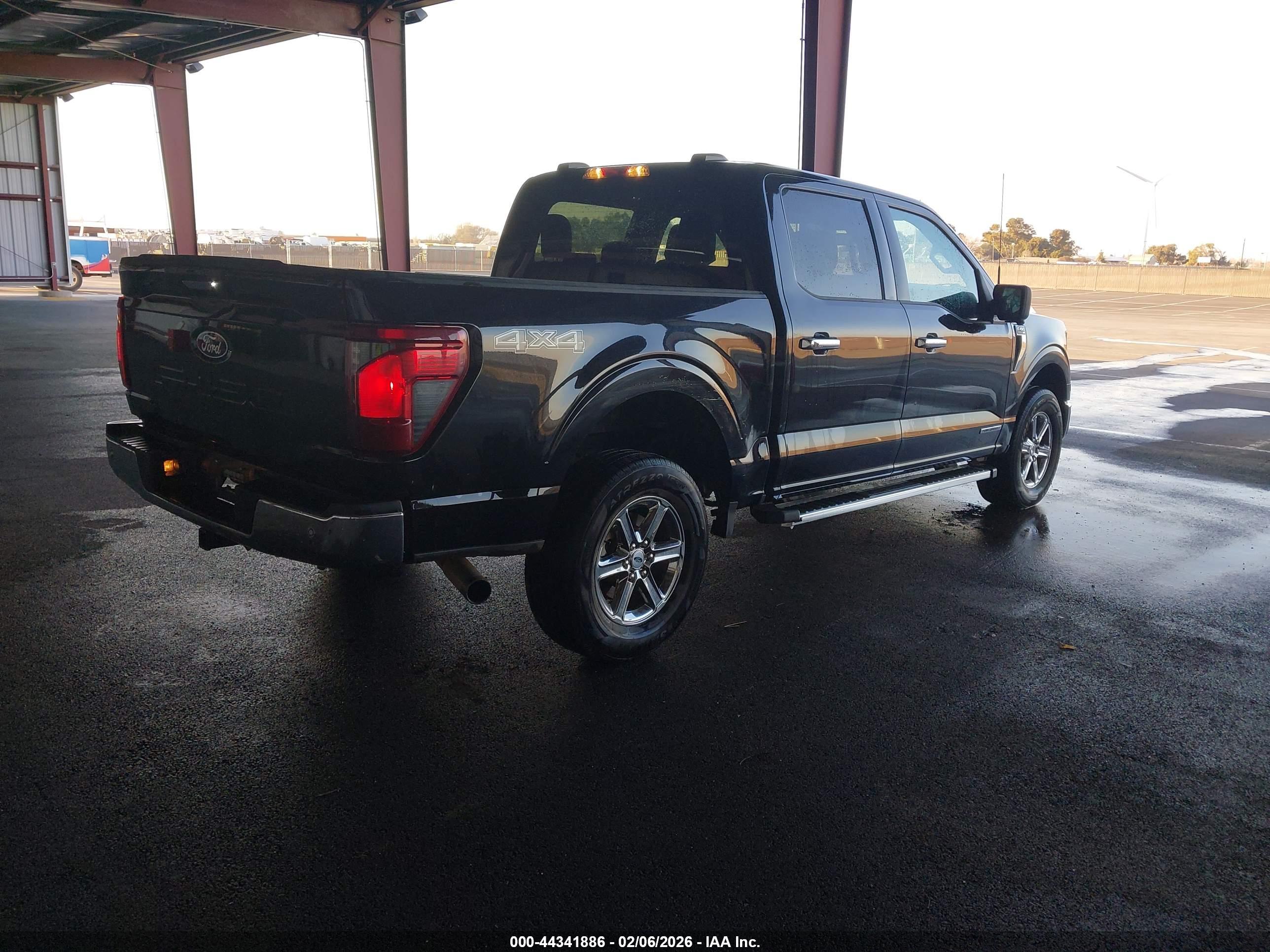 FORD F-150 image 4