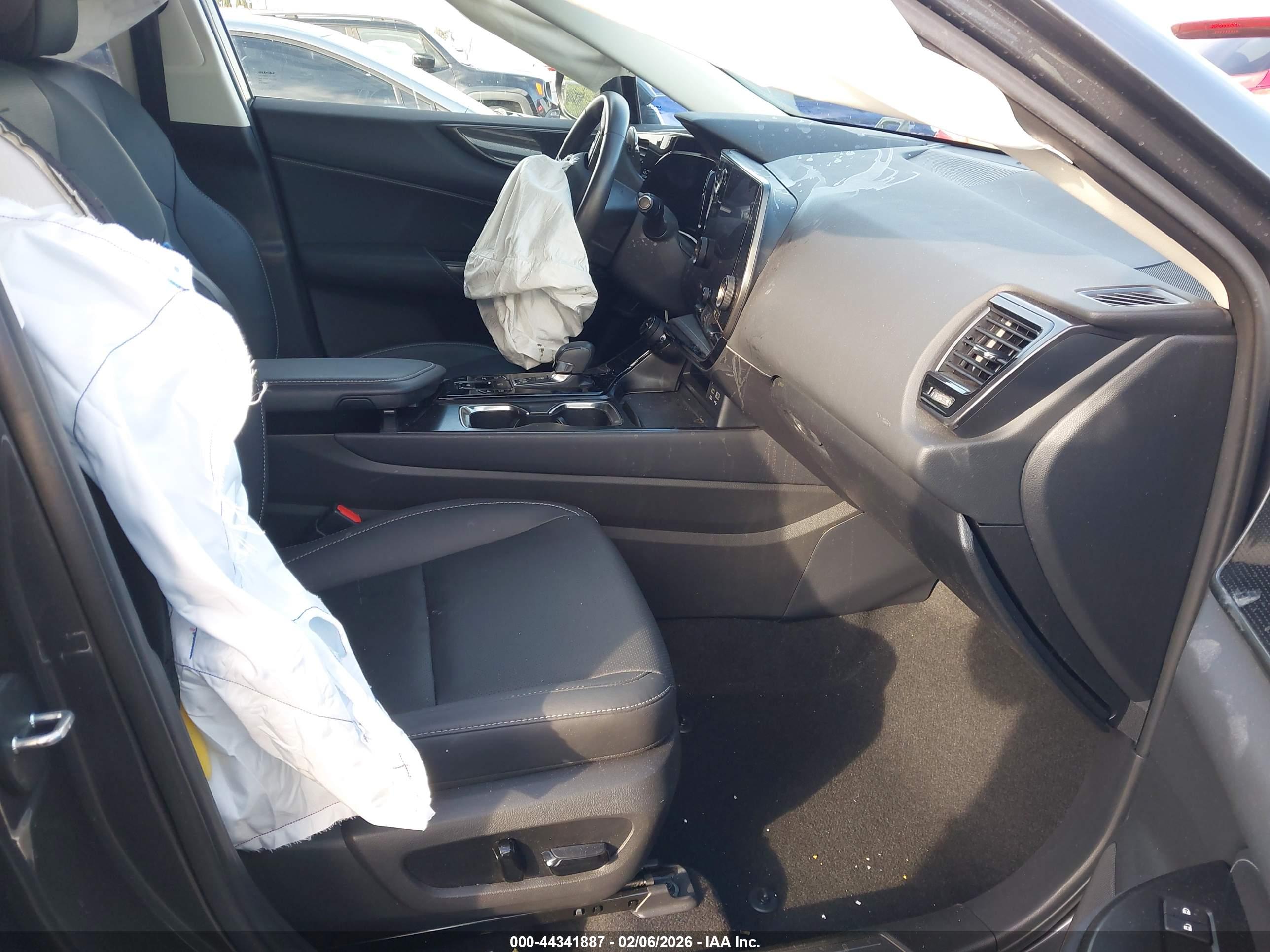 LEXUS NX image 5