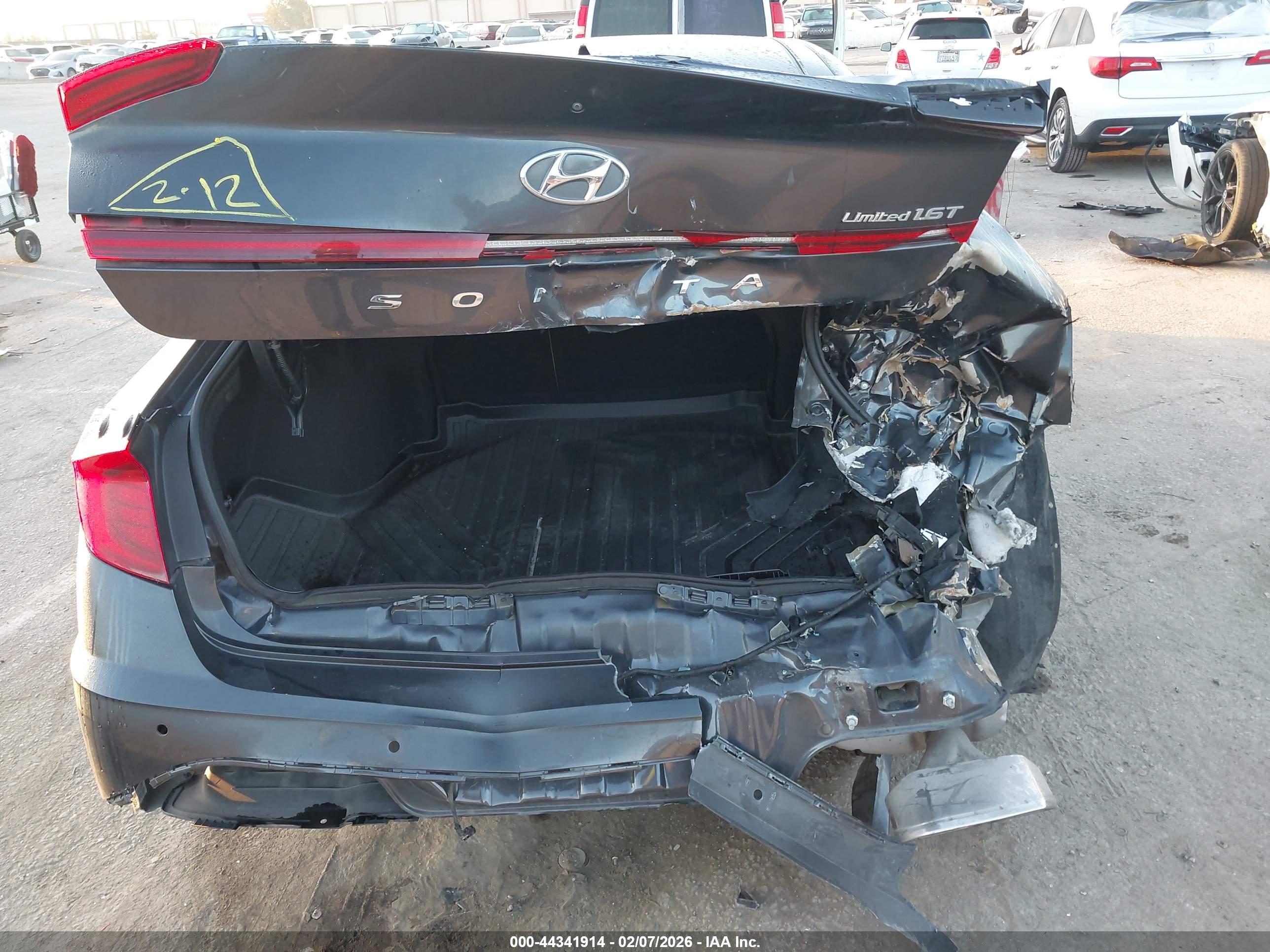 HYUNDAI SONATA image 6