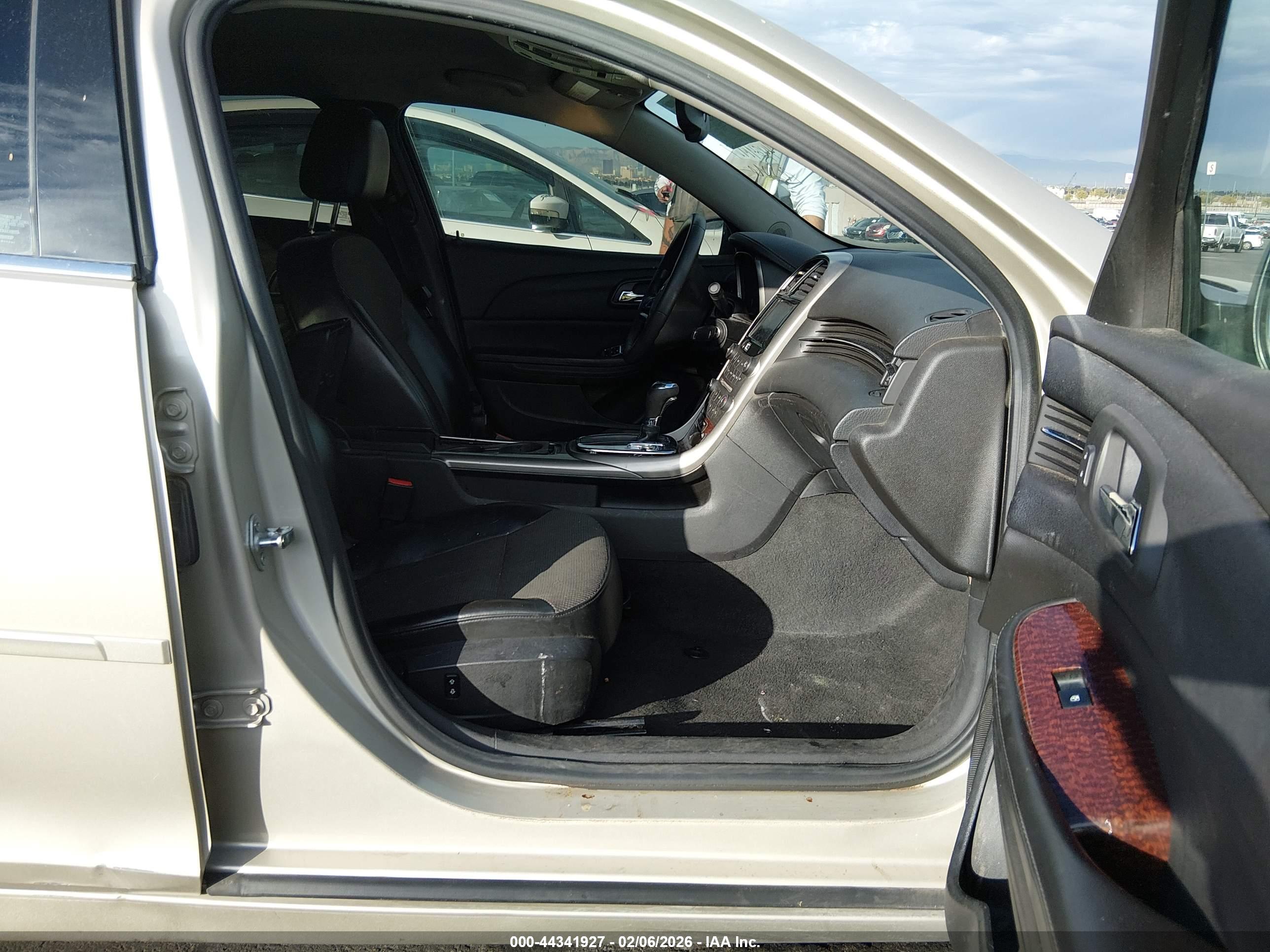 CHEVROLET MALIBU image 5