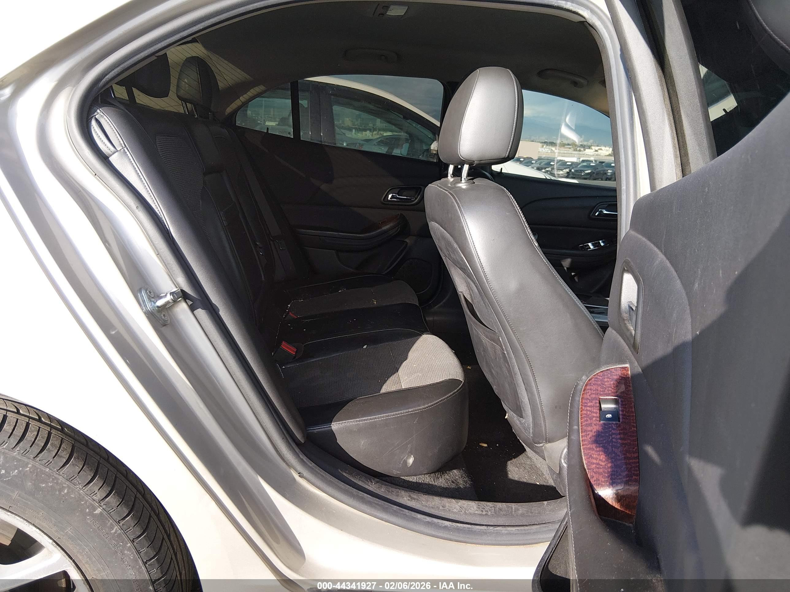 CHEVROLET MALIBU image 8