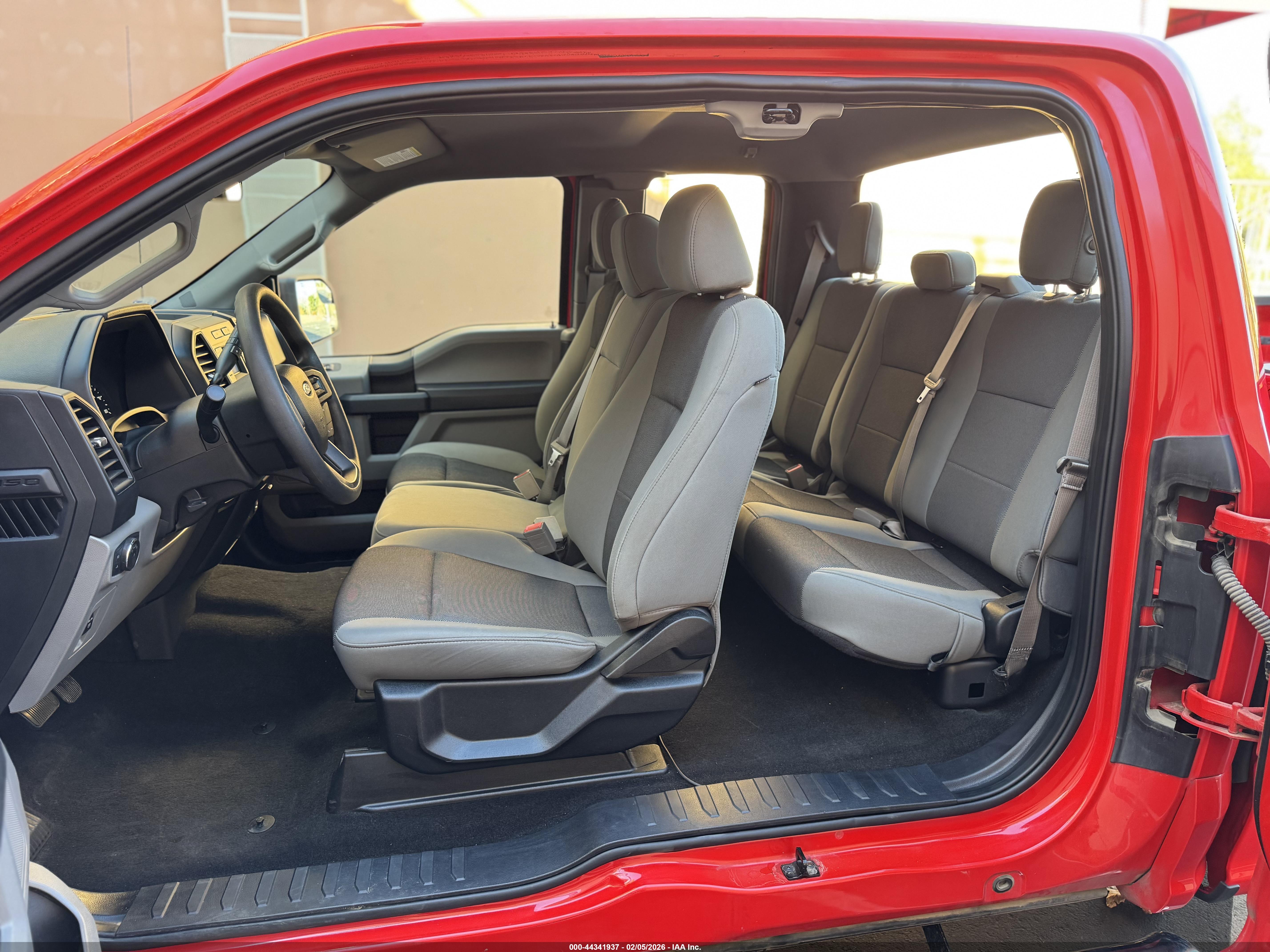 FORD F-150 image 8