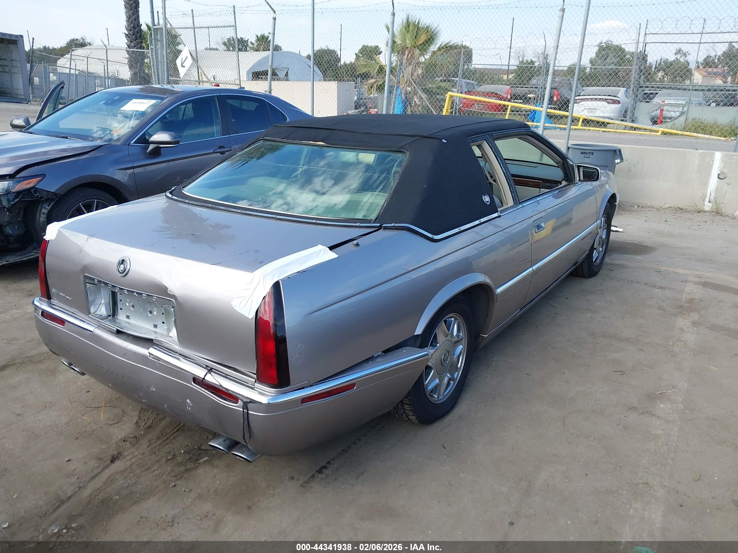 CADILLAC ELDORADO image 4