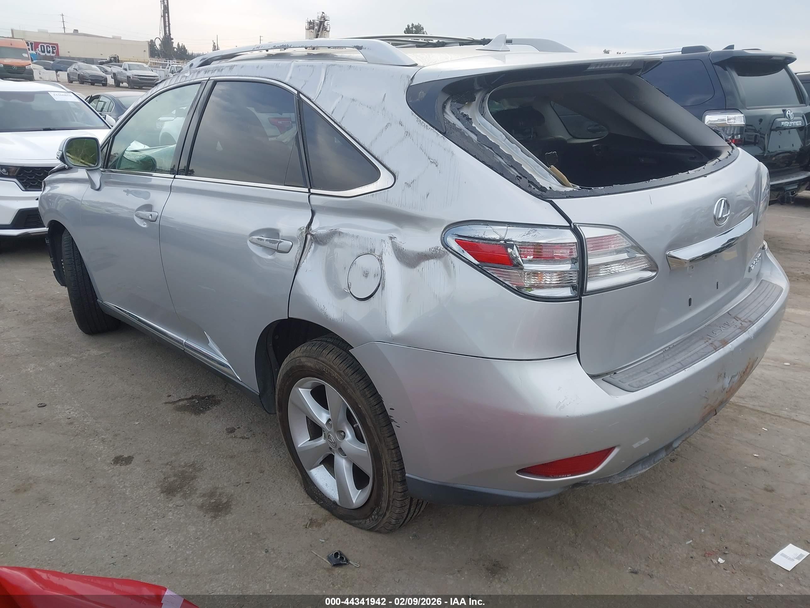 LEXUS RX image 3