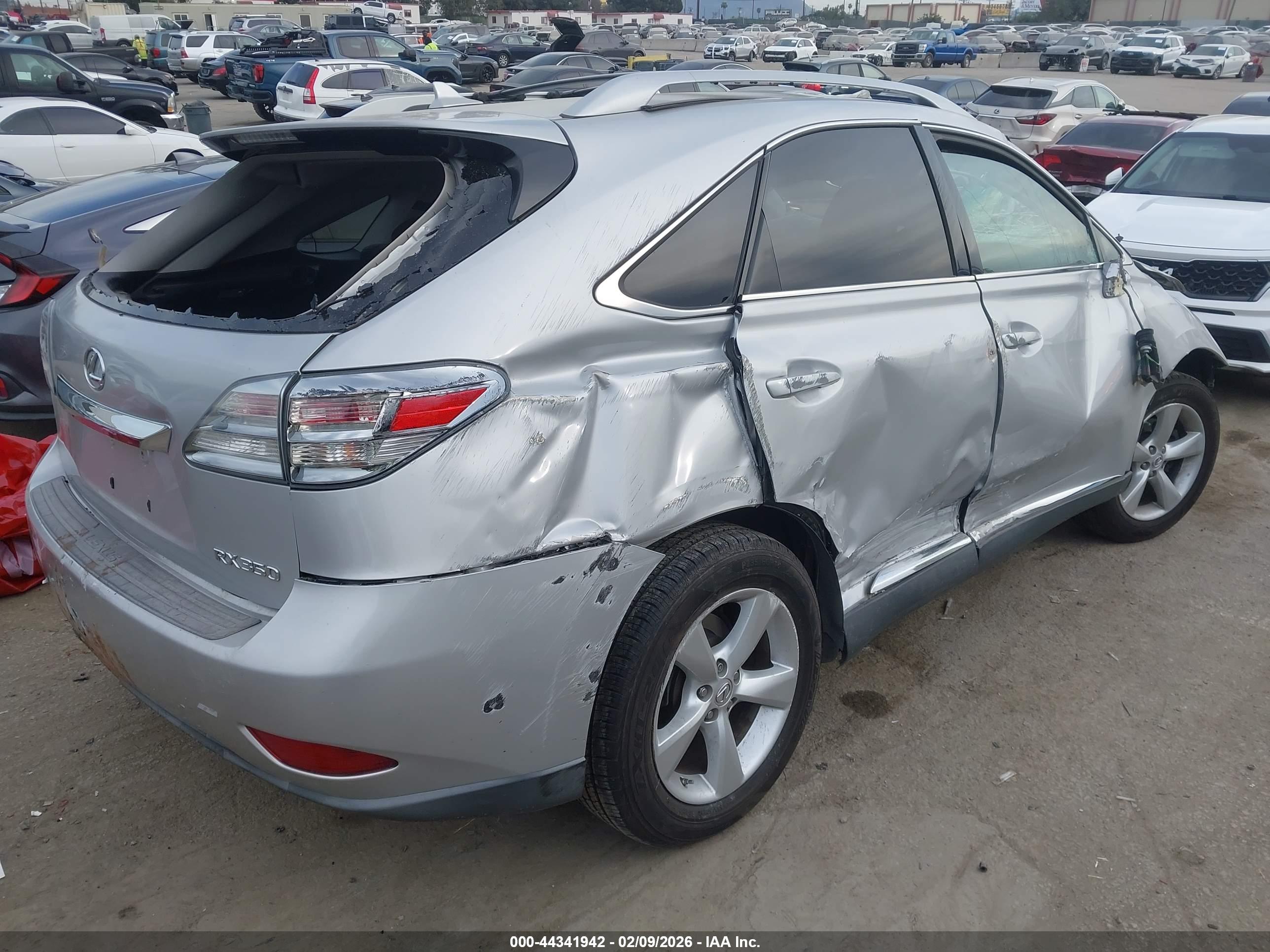 LEXUS RX image 4