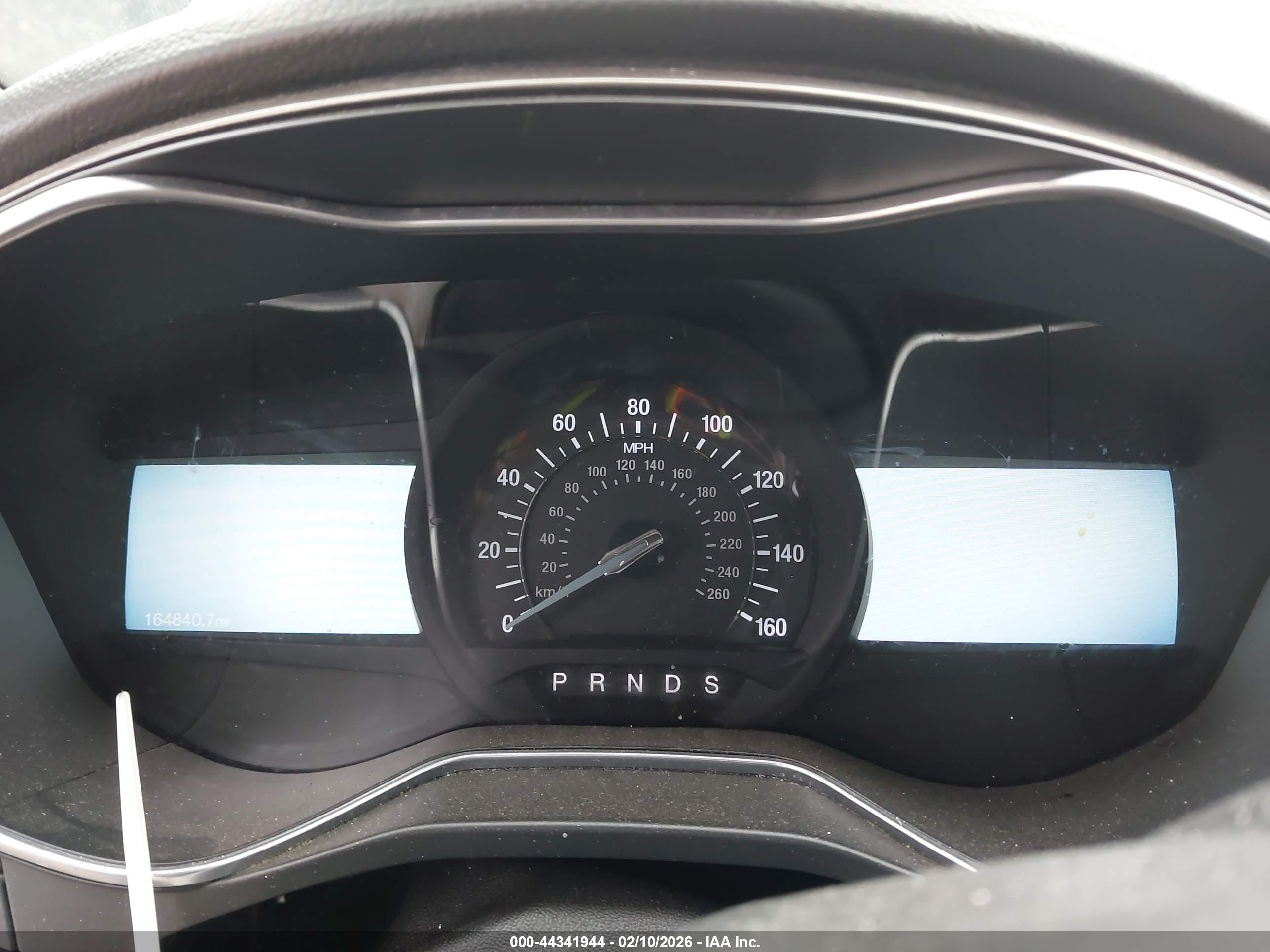 FORD FUSION image 7